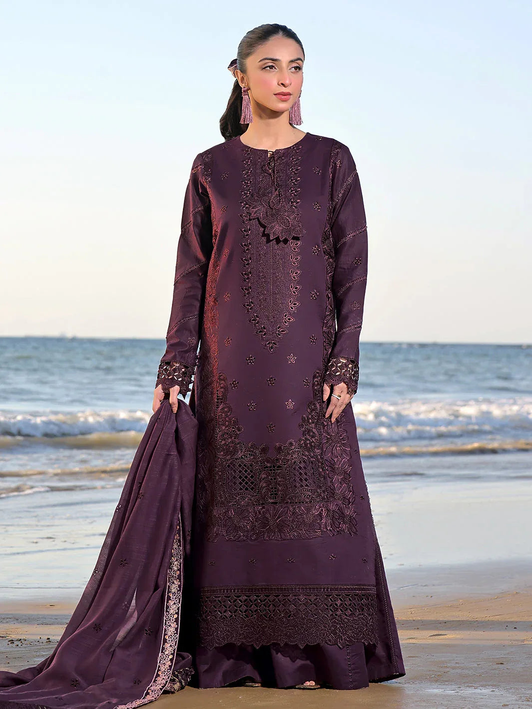 Izel | Saahil Signature Lawn 24 | CAIA - Rang-e-Khaas