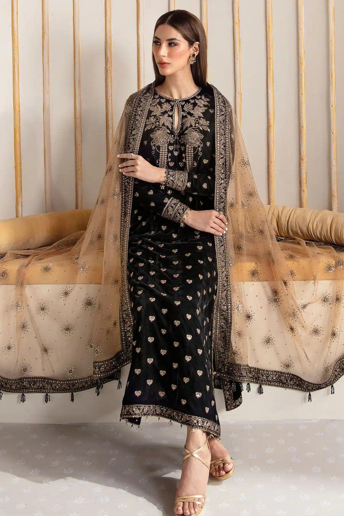 Jazmin | Velvet 23 | VF-2014 - Rang-e-Khaas