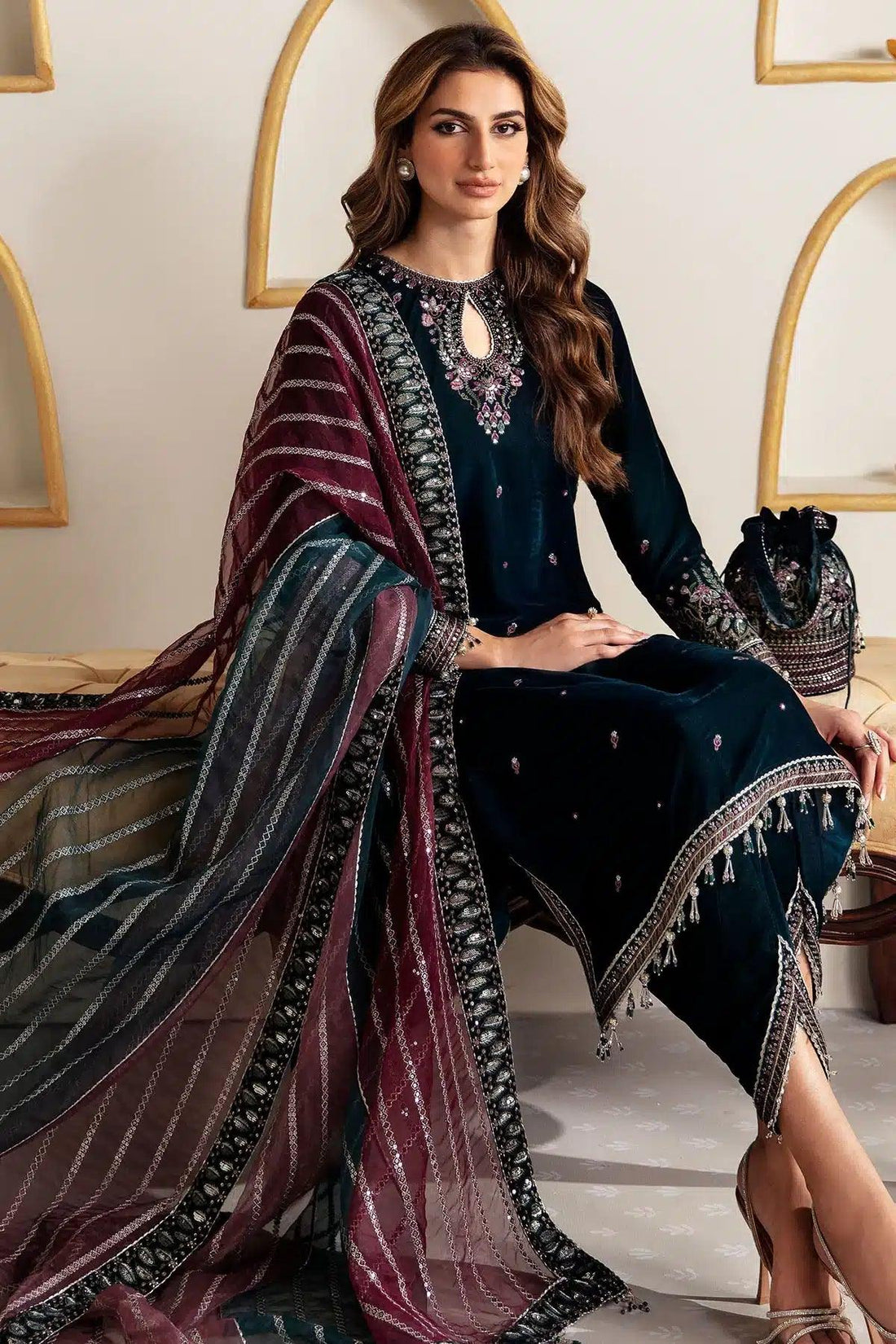 Jazmin | Velvet 23 | VF-2008 - Rang-e-Khaas