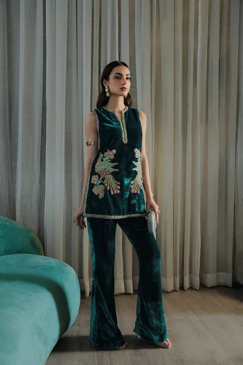 Saira Rizwan | Riona Luxury Formals | Simone - Rang-e-Khaas