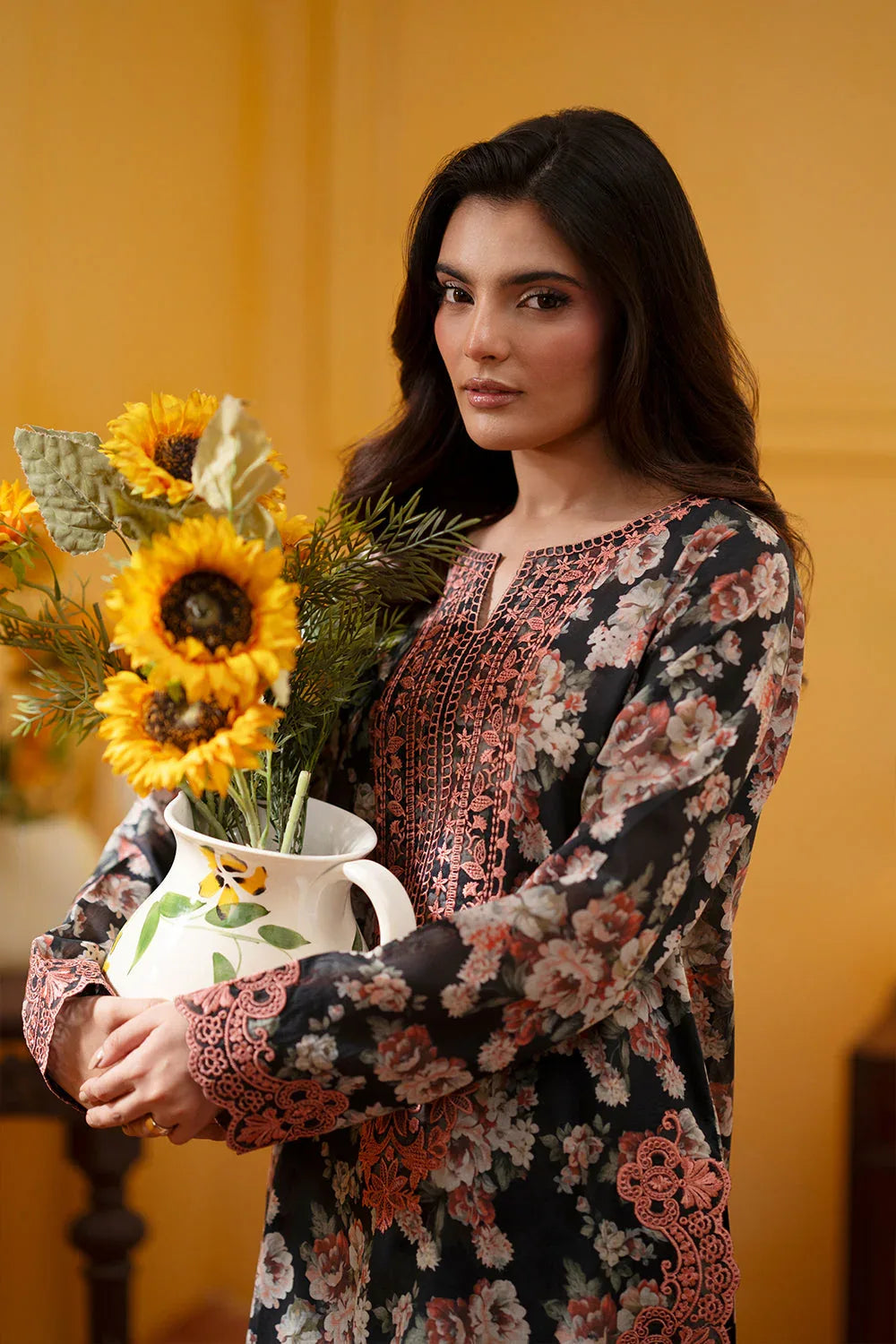 Saira Rizwan | Joolie Co ords | CHARCOAL-JBP25-02 - Rang-e-Khaas