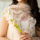 Izel | Mahveen Festive Lawn 25 | KUBRA