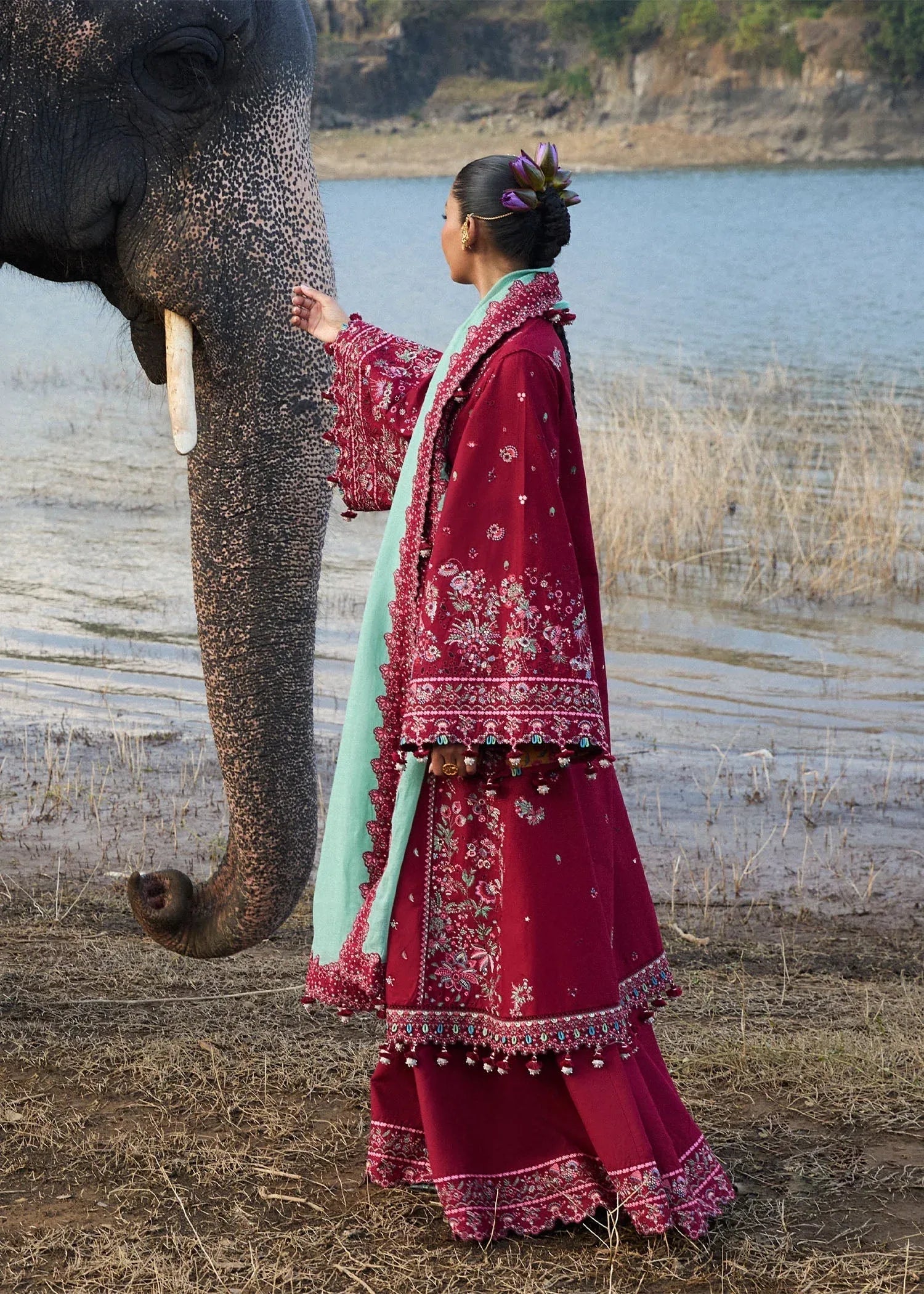 Hussain Rehar | Luxury Lawn 25 | Mahogany - Rang-e-Khaas
