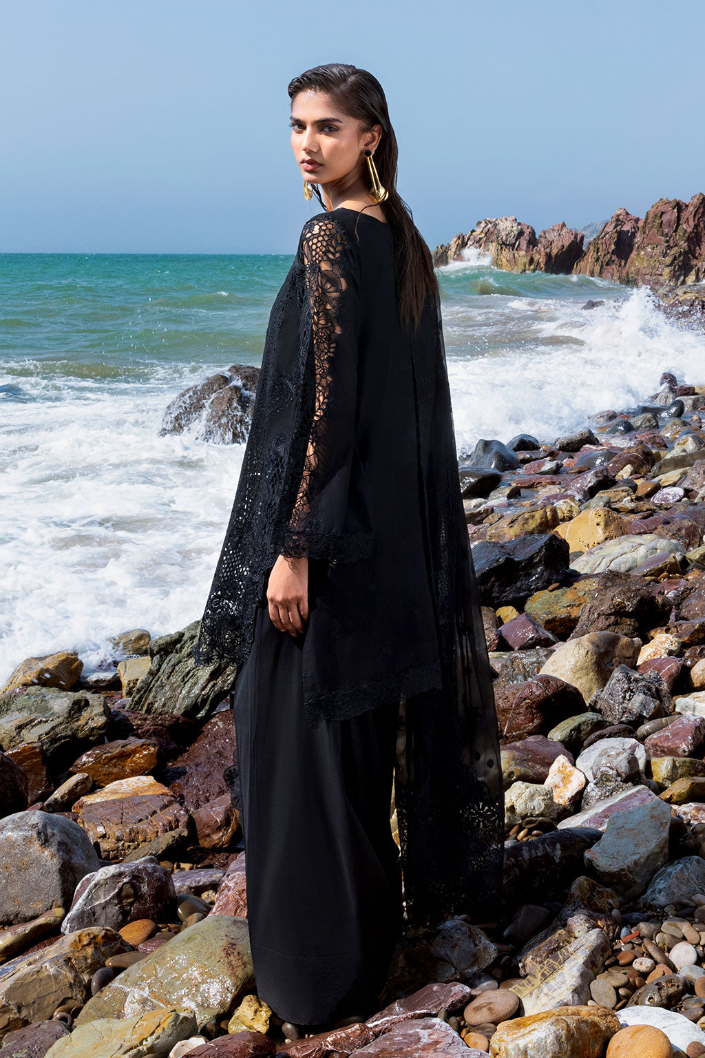 Afsanah | Lost in Waves | A-205