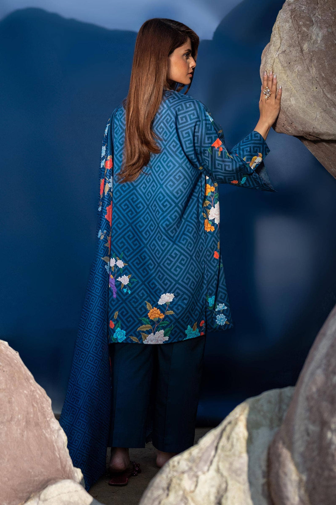 Sana Safinaz | Mahay Spring 24 | H241-013B-2BK - Rang-e-Khaas