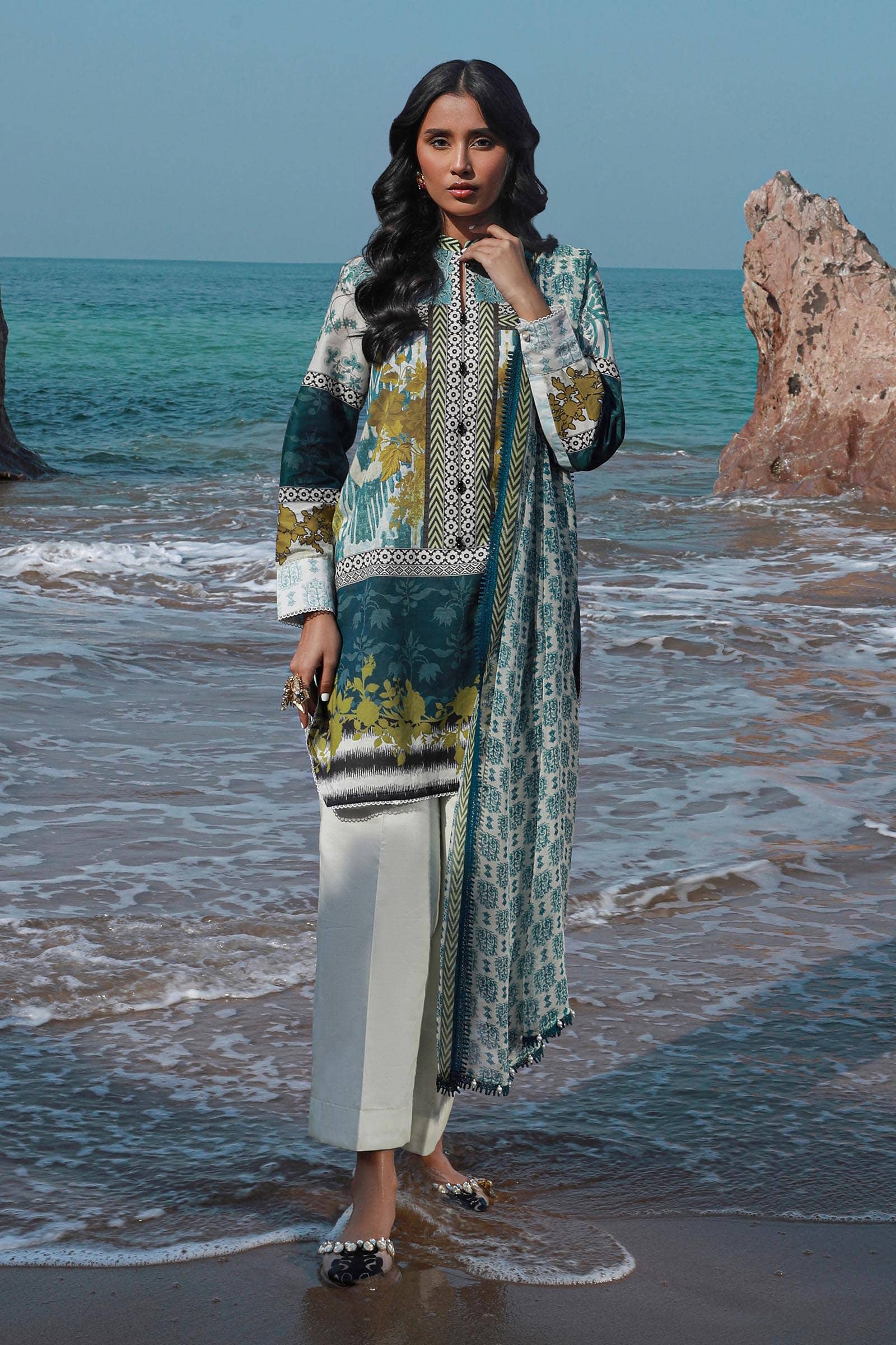 Sana Safinaz | Mahay Spring 24 | H241-015A-2I - Rang-e-Khaas