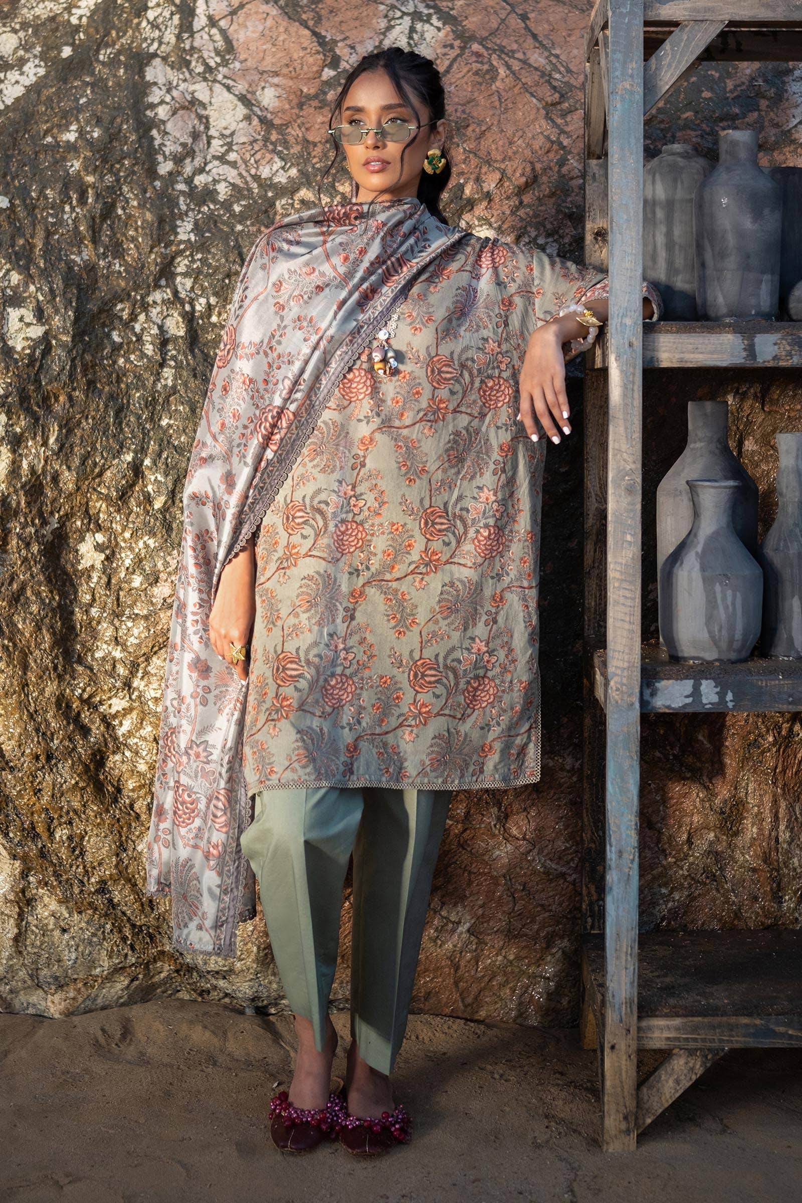 Sana Safinaz | Mahay Spring 24 | H241-016A-3CK - Rang-e-Khaas