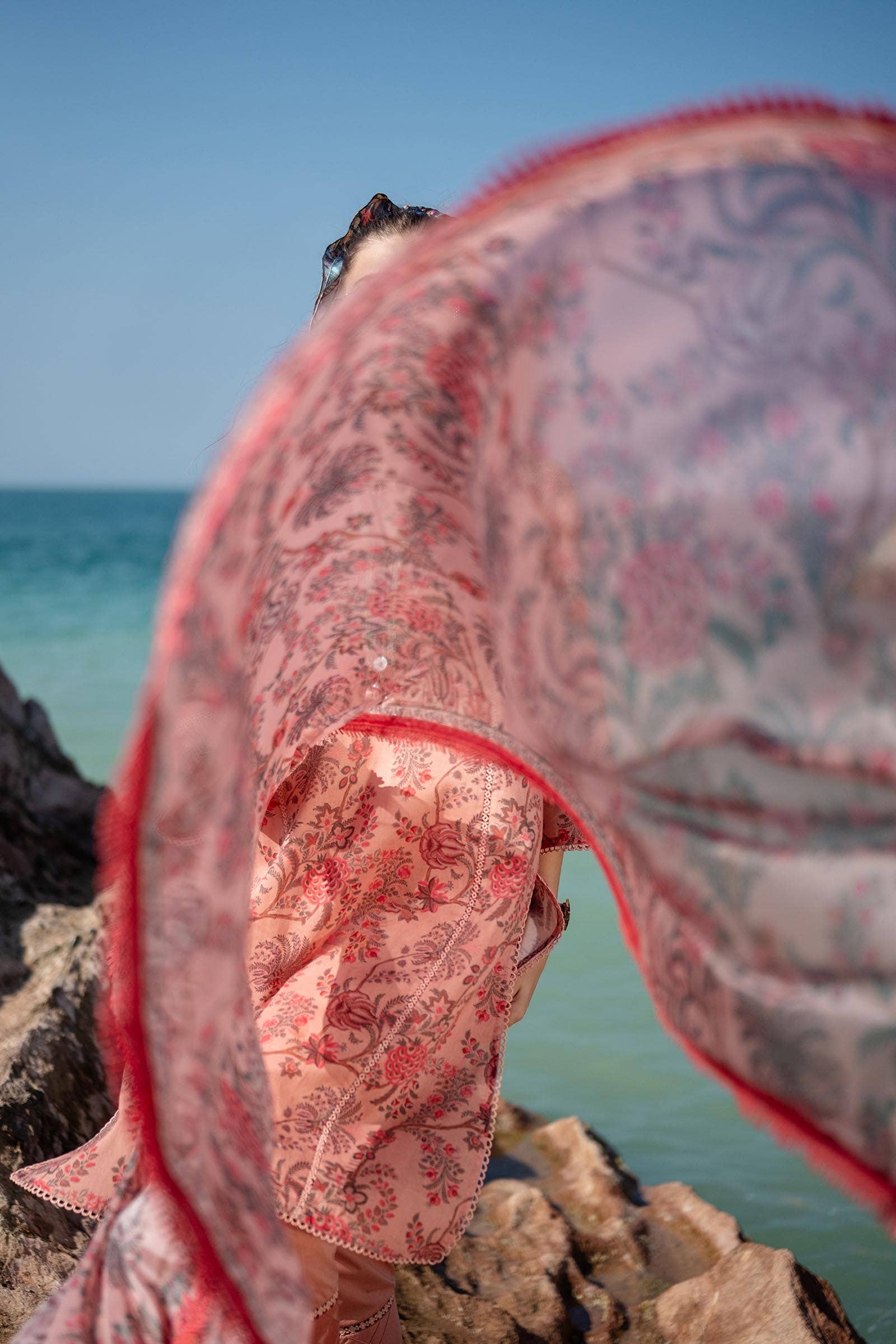Sana Safinaz | Mahay Spring 24 | H241-016B-3CK - Rang-e-Khaas