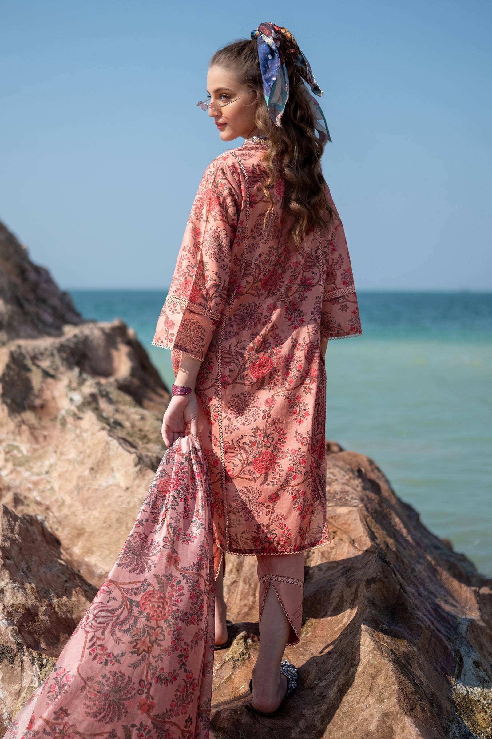 Sana Safinaz | Mahay Spring 24 | H241-016B-3CK - Rang-e-Khaas