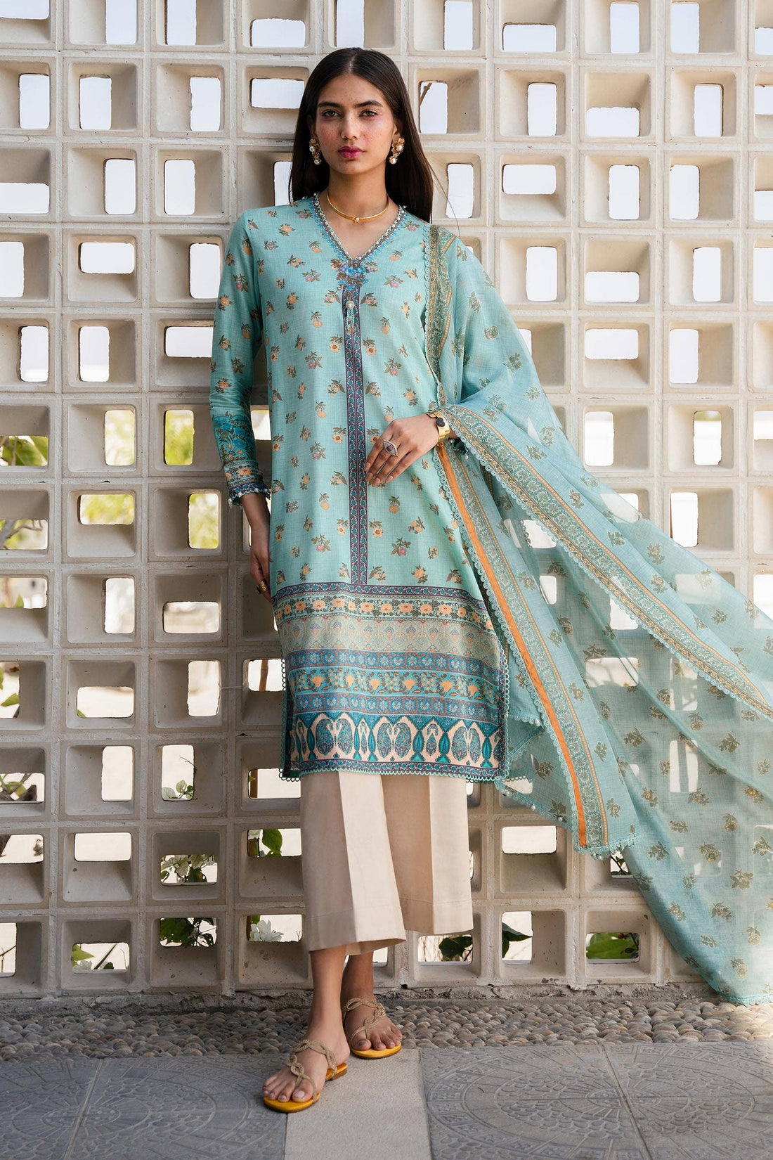 Sana Safinaz | Mahay Spring 24 | H241-017B-2BK - Rang-e-Khaas