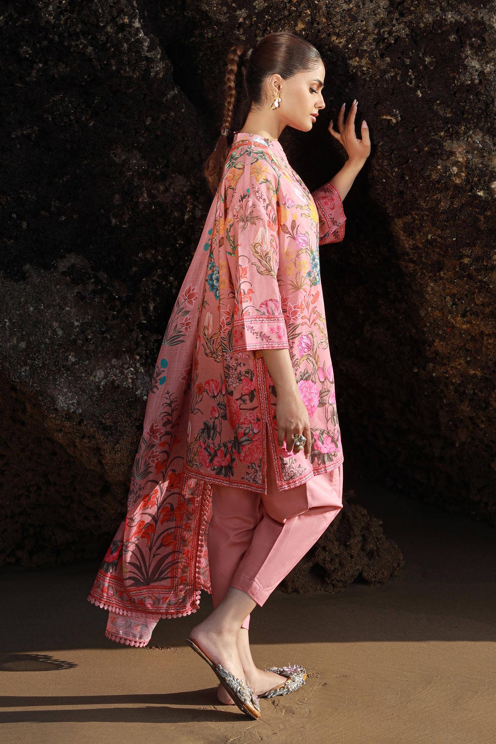 Sana Safinaz | Mahay Spring 24 | H241-019A-3CS - Rang-e-Khaas