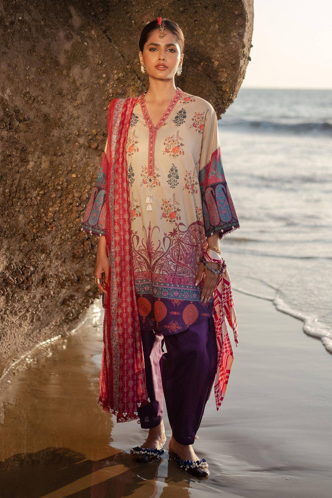 Sana Safinaz | Mahay Spring 24 | H241-021B-3DE - Rang-e-Khaas