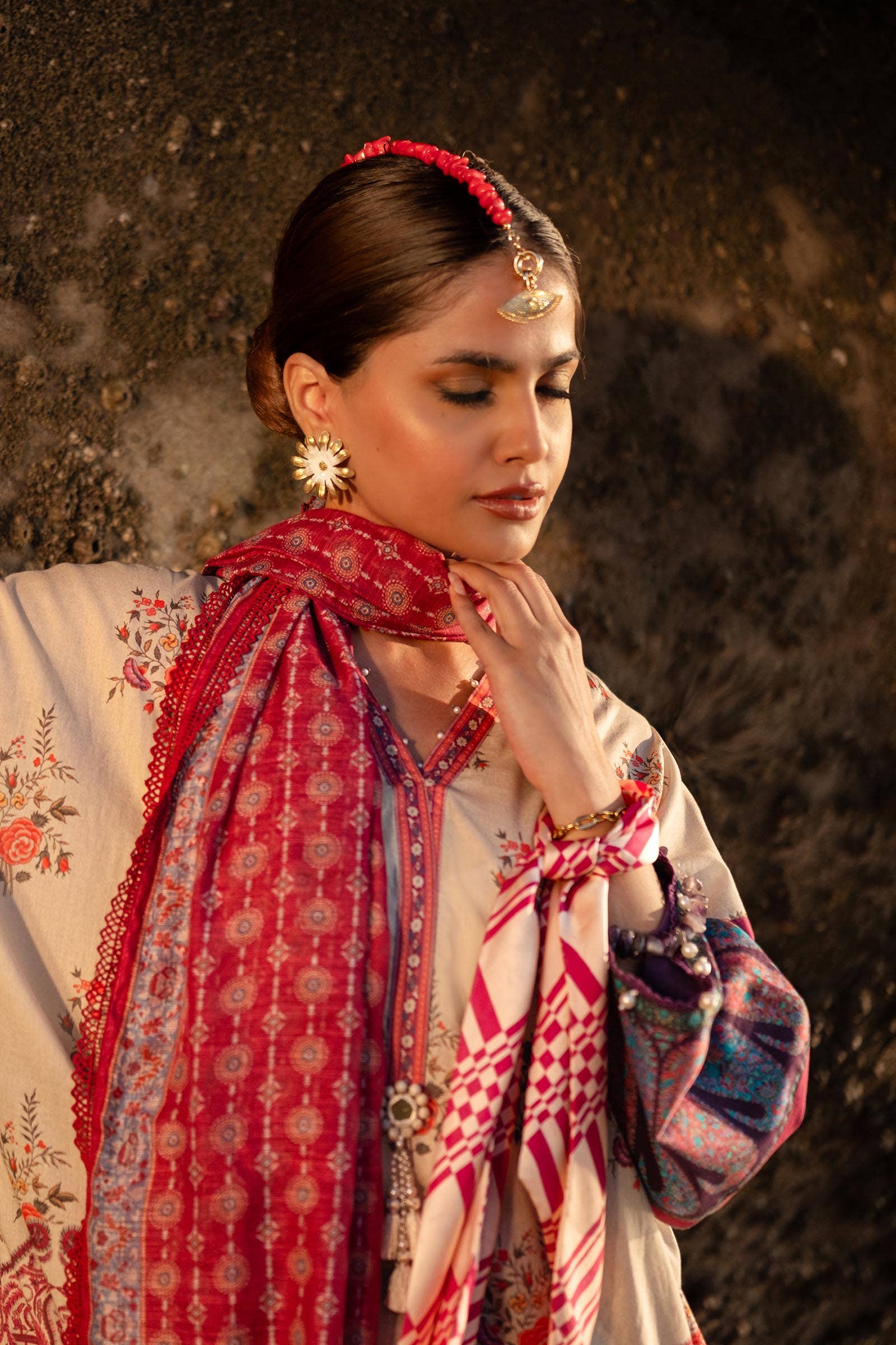 Sana Safinaz | Mahay Spring 24 | H241-021B-3DE - Rang-e-Khaas