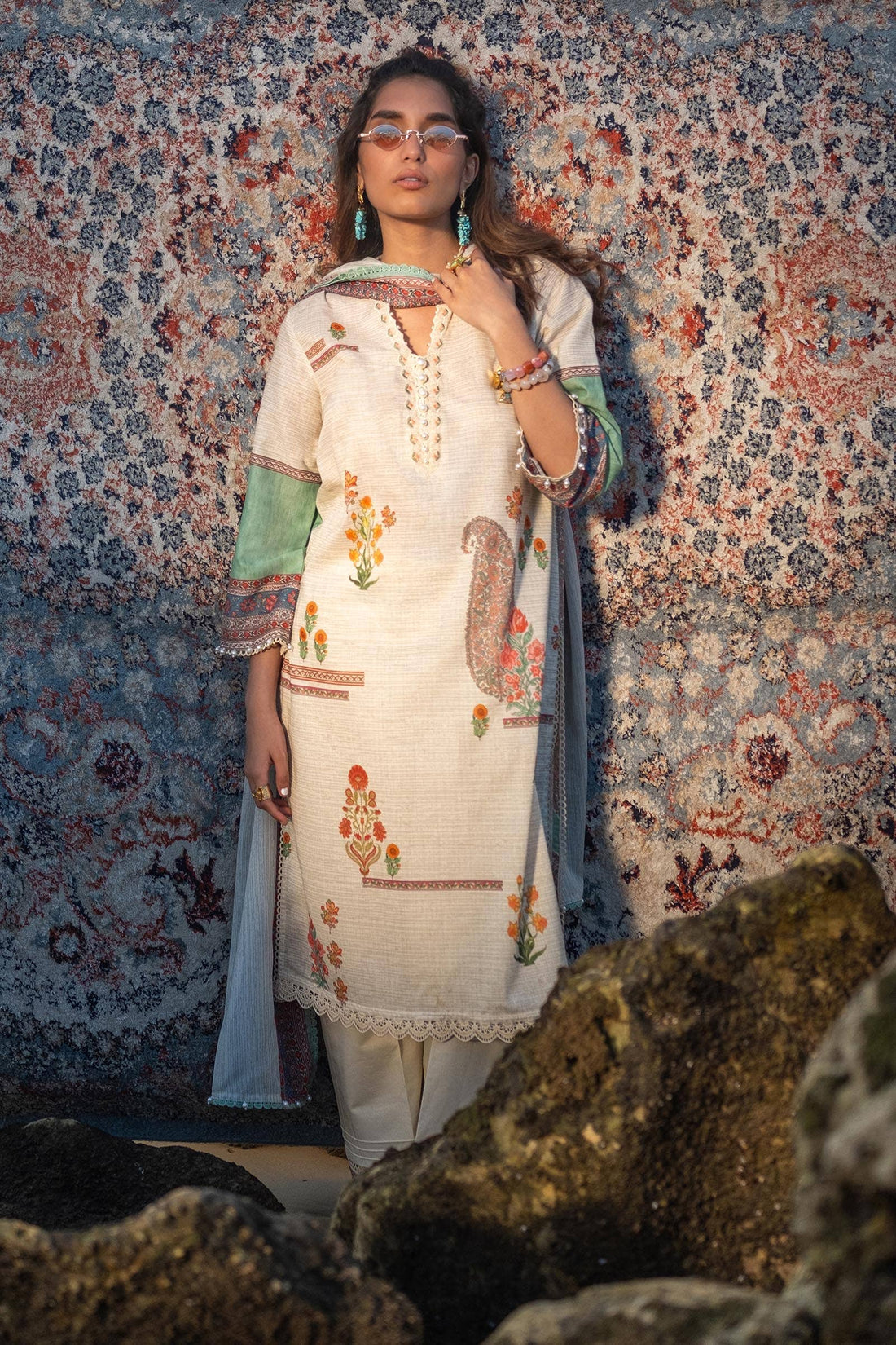 Sana Safinaz | Mahay Spring 24 | H241-022A-2BS - Rang-e-Khaas