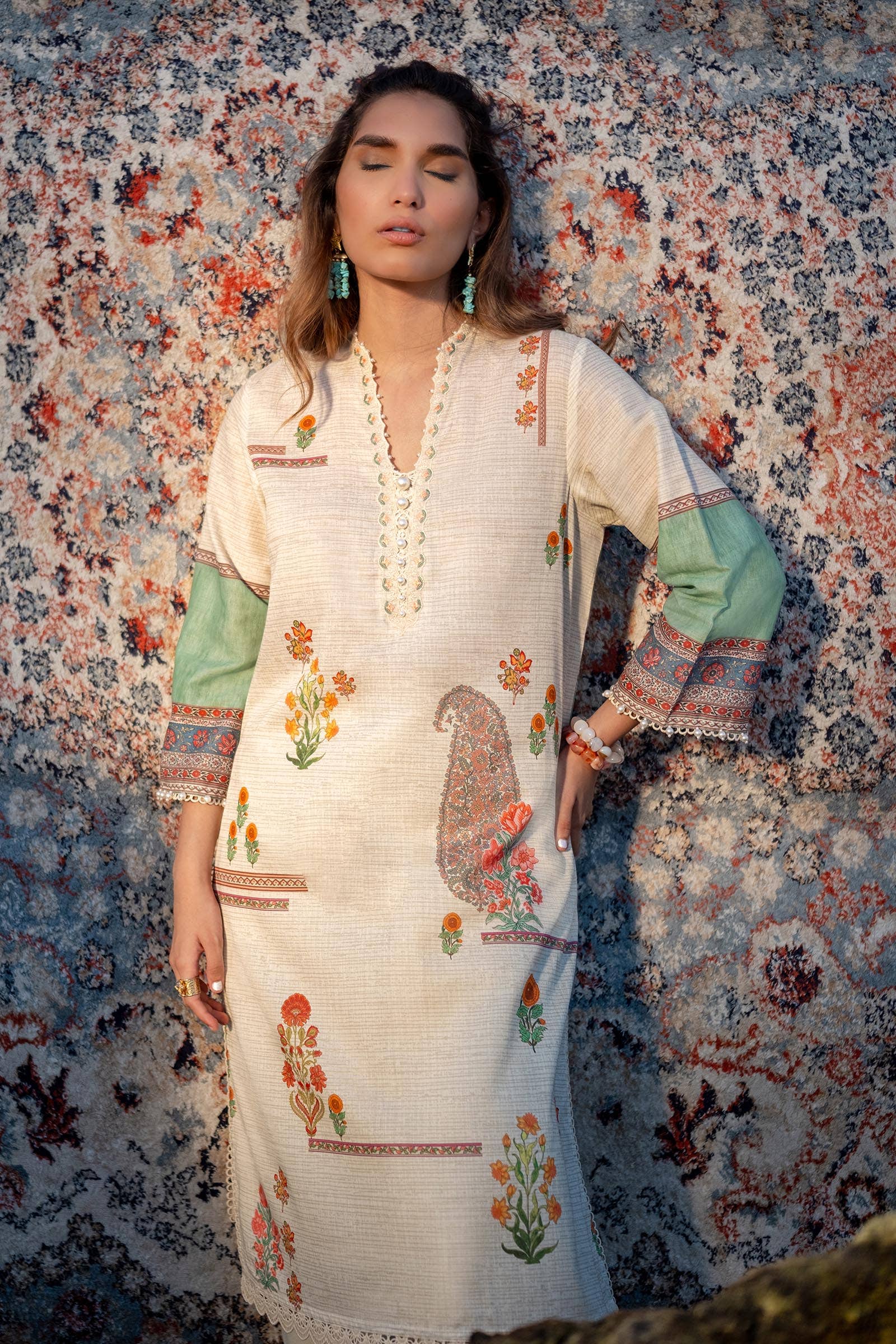 Sana Safinaz | Mahay Spring 24 | H241-022A-2BS - Rang-e-Khaas