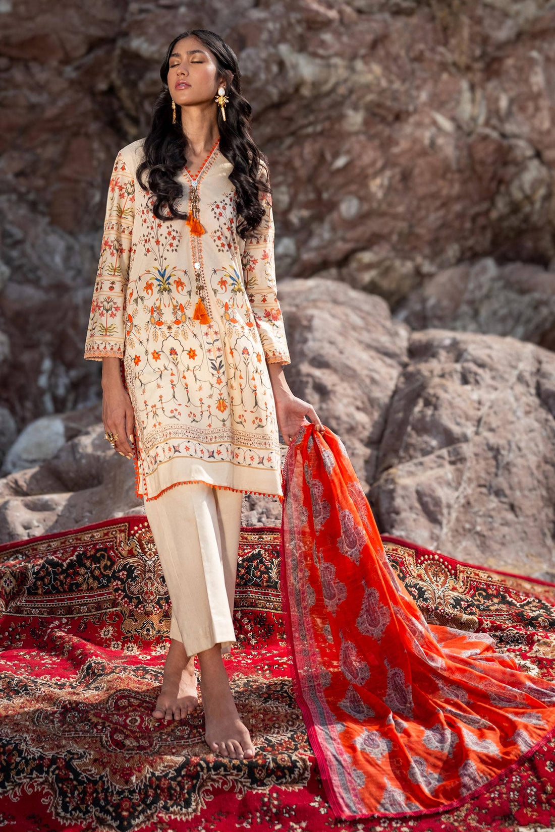 Sana Safinaz | Mahay Spring 24 | H241-023A-2DD - Rang-e-Khaas