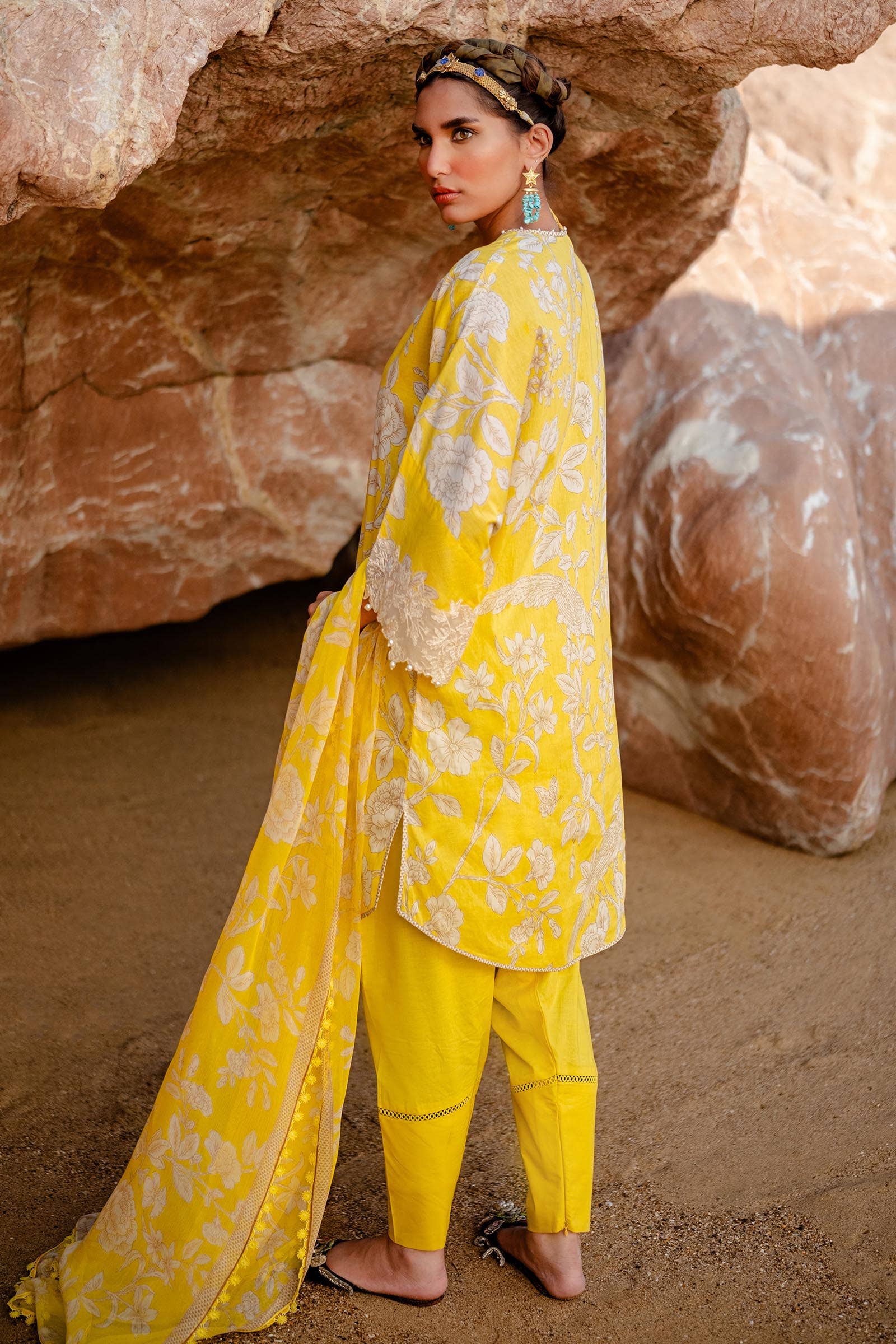 Sana Safinaz | Mahay Spring 24 | H241-001A-3CI - Rang-e-Khaas