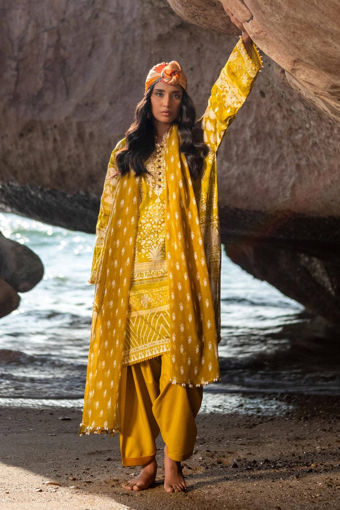 Sana Safinaz | Mahay Spring 24 | H241-005B-3CI - Rang-e-Khaas