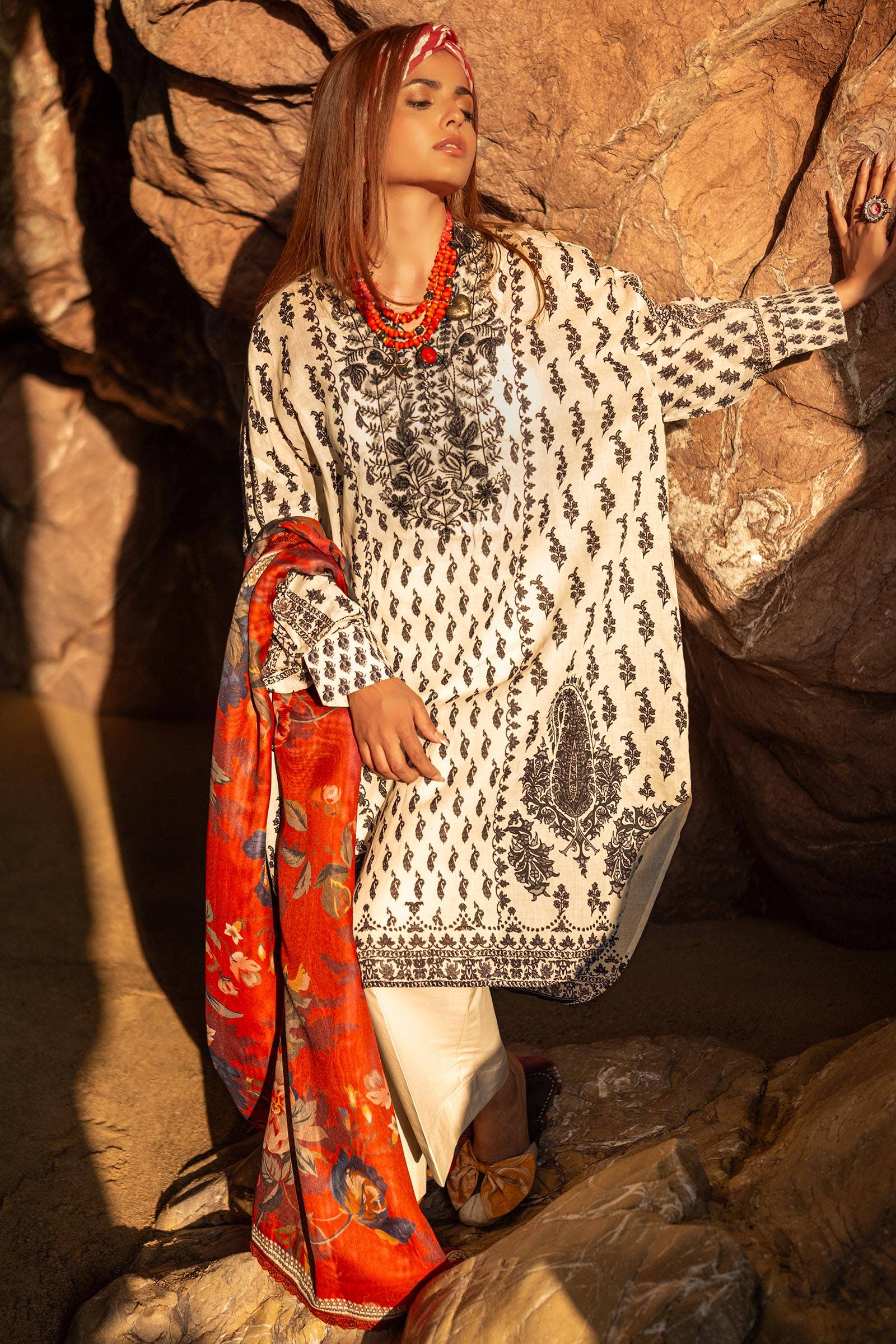 Sana Safinaz | Mahay Spring 24 | H241-006A-2BS - Rang-e-Khaas
