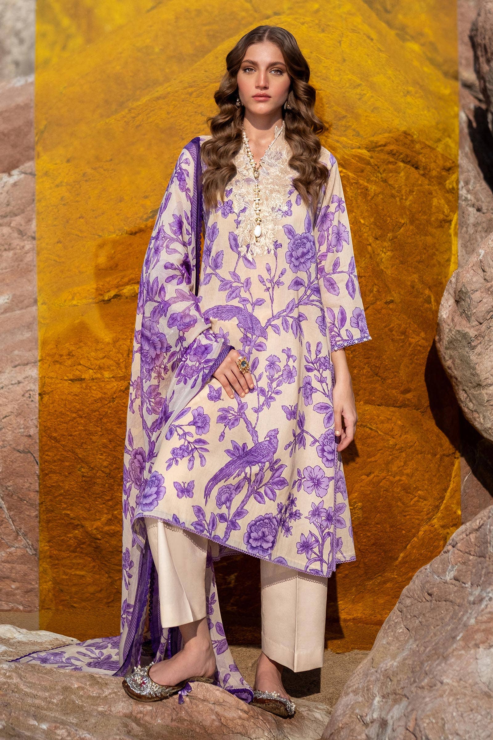 Sana Safinaz | Mahay Spring 24 | H241-001B-3CI - Rang-e-Khaas