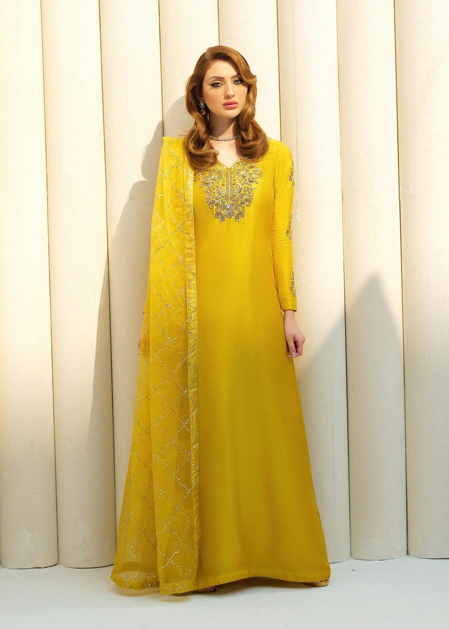 Mahum Asad | Forever and Ever Formals | Lyra - Rang-e-Khaas