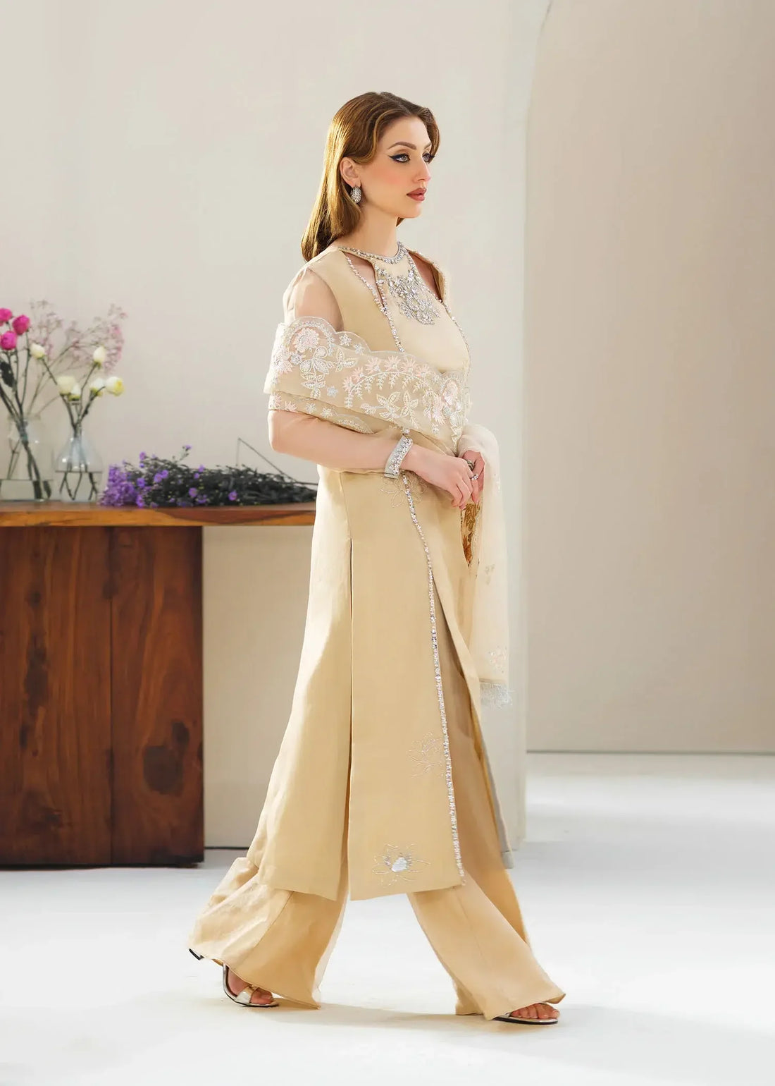 Mahum Asad | Forever and Ever Formals | Glow - Rang-e-Khaas