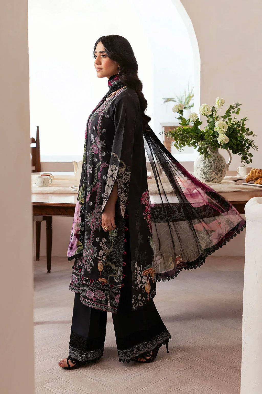 Ramsha | Mashaal Luxury Lawn | L-1403 - Rang-e-Khaas