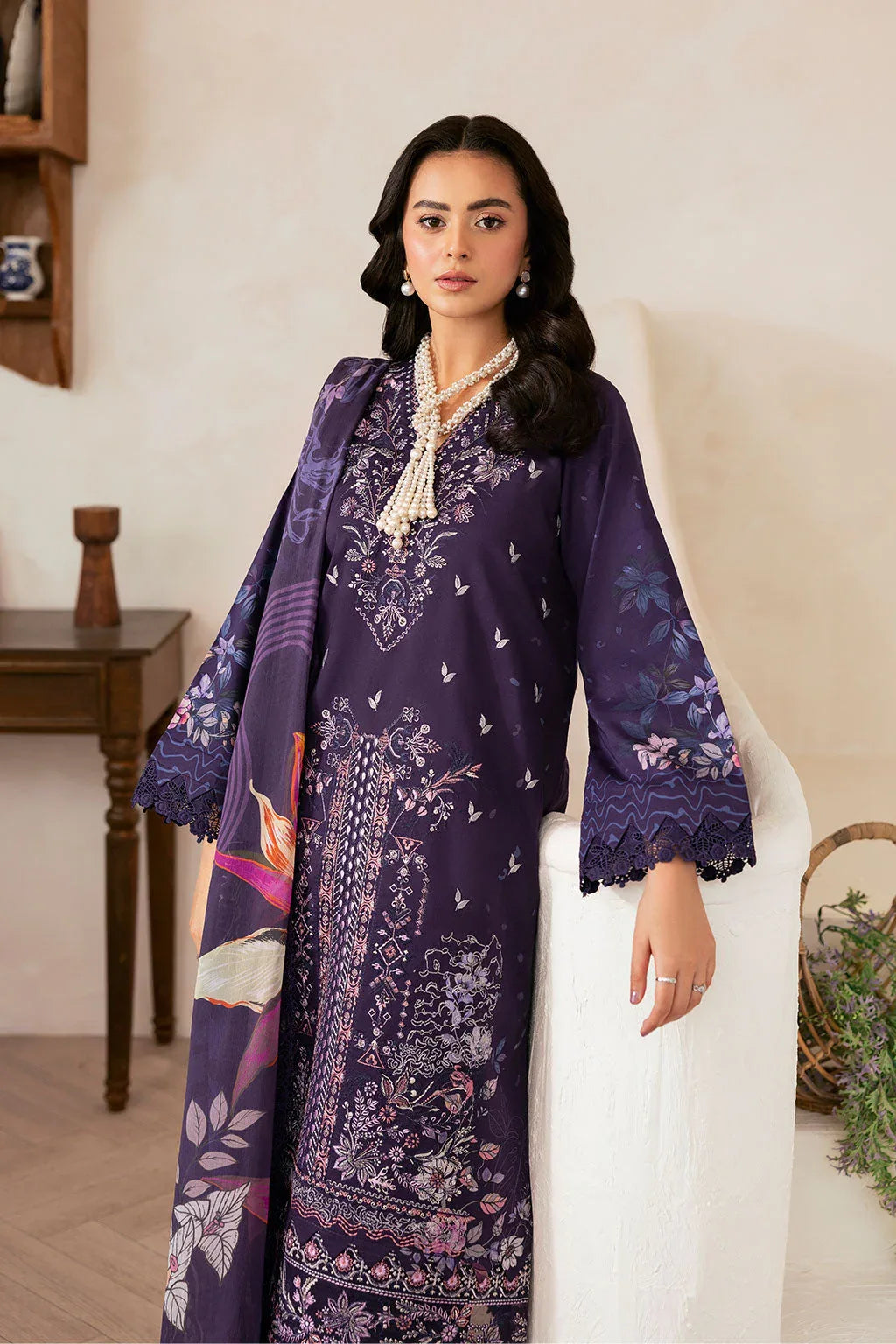 Ramsha | Mashaal Luxury Lawn | L-1401 - Rang-e-Khaas