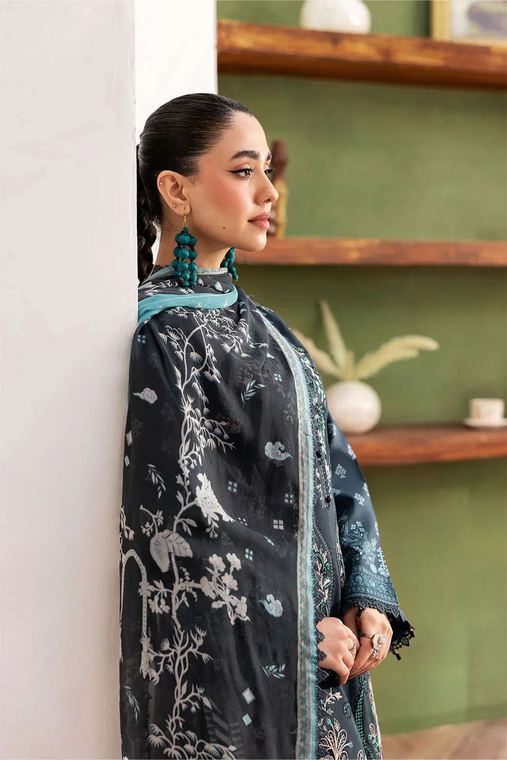 Ramsha | Mashaal Luxury Lawn | L-1408 - Rang-e-Khaas