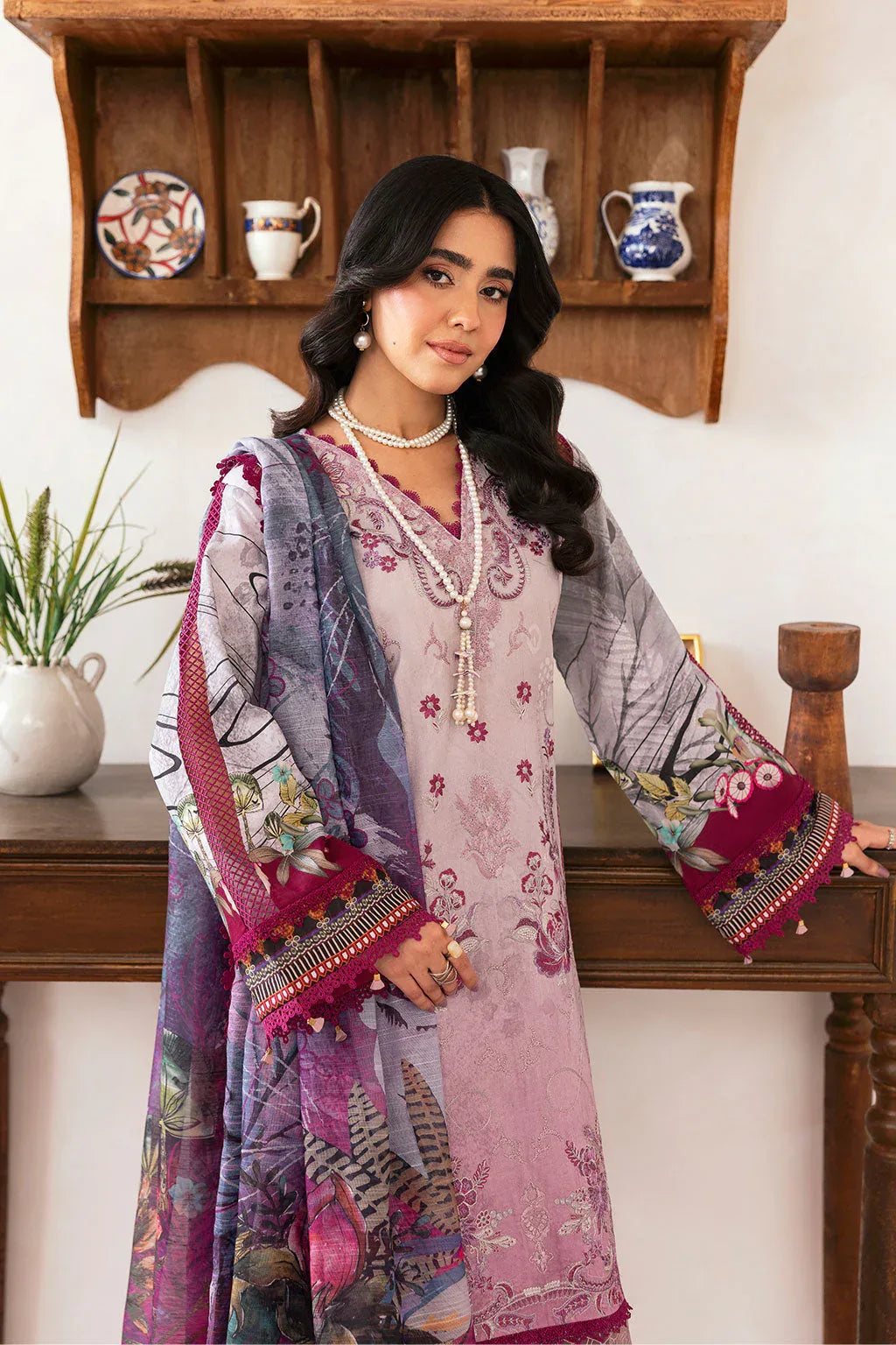 Ramsha | Mashaal Luxury Lawn | L-1409 - Rang-e-Khaas