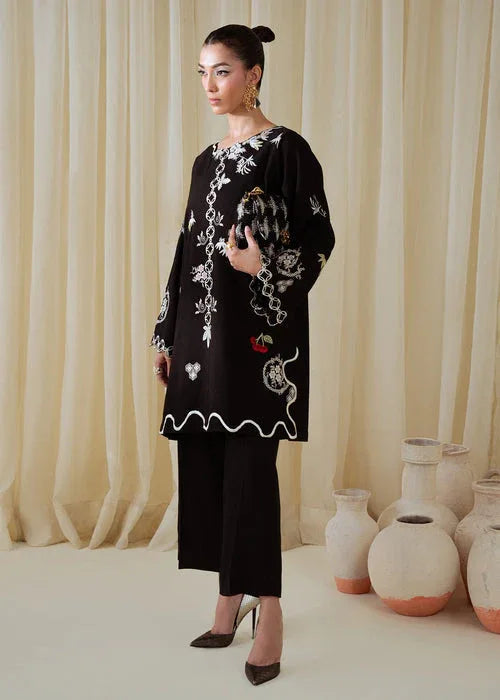 Saira Shakira | Basic Pret 25 | Dark Dust - Rang-e-Khaas