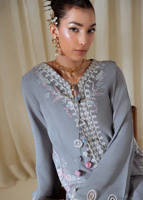 Saira Shakira | Basic Pret 25 | Sapphire Whisper - Rang-e-Khaas