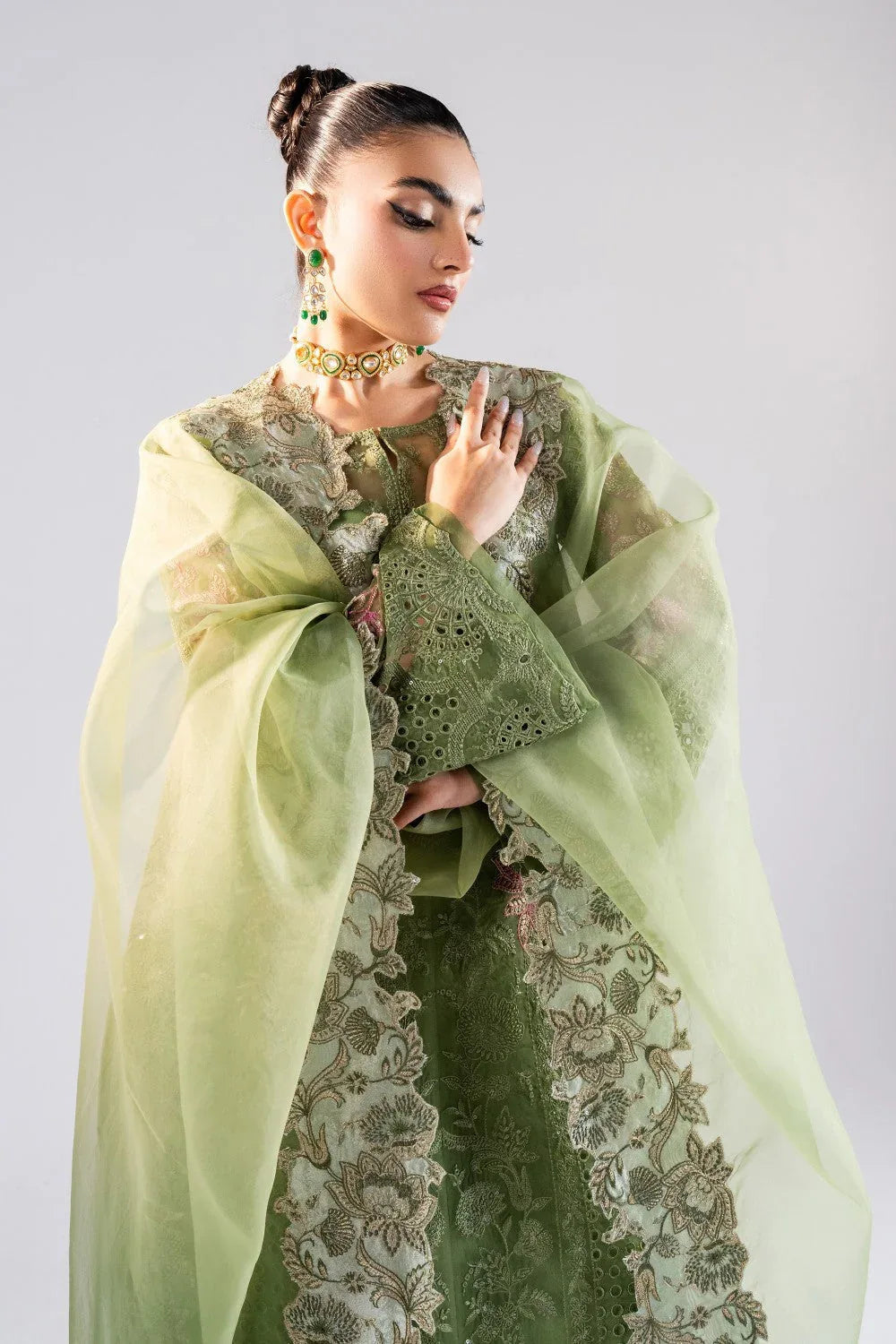 Maryum N Maria | Luna Formals | MERAKI - Rang-e-Khaas