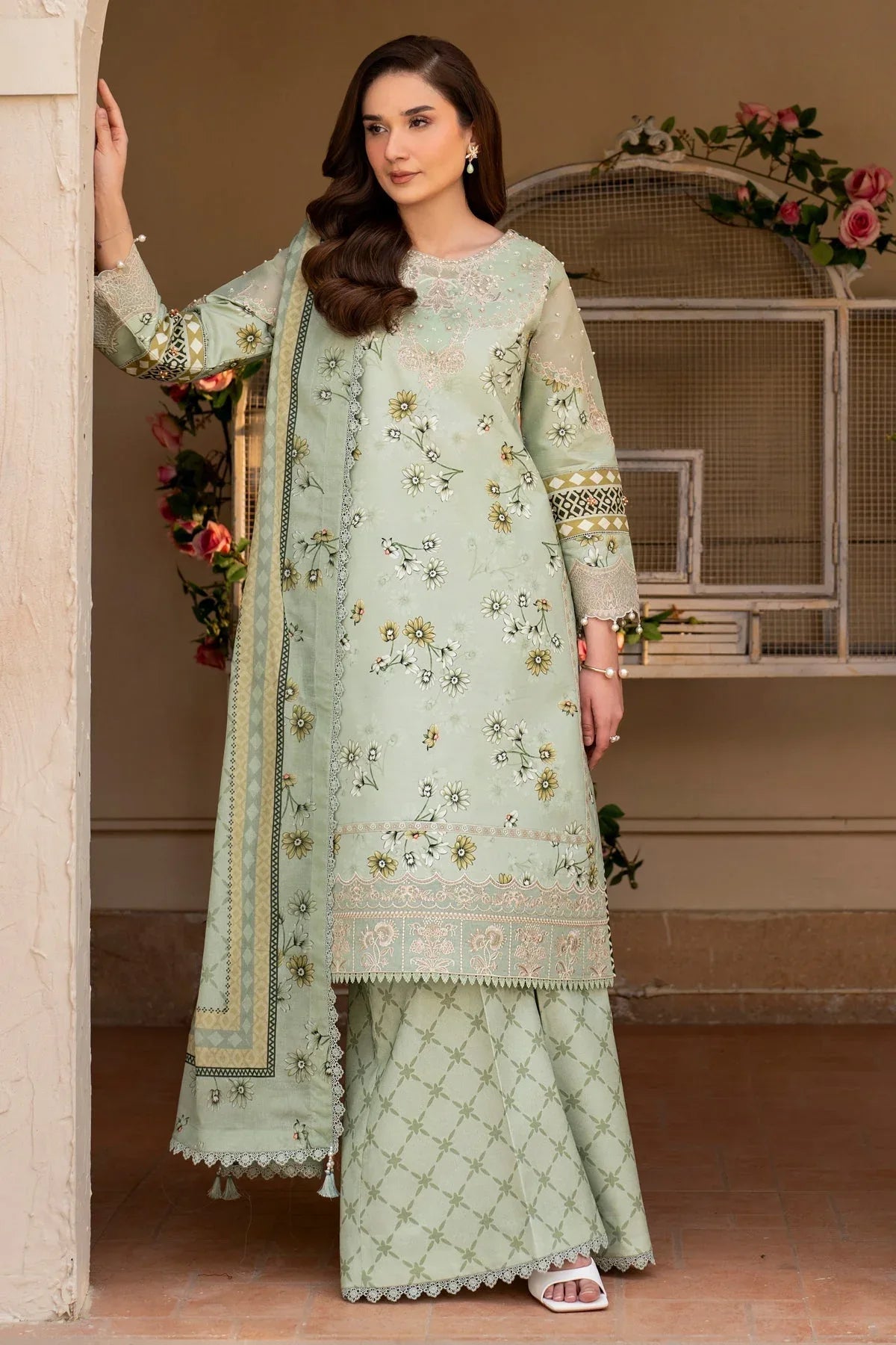 Alizeh | Levana Lawn | Mintel - Rang-e-Khaas
