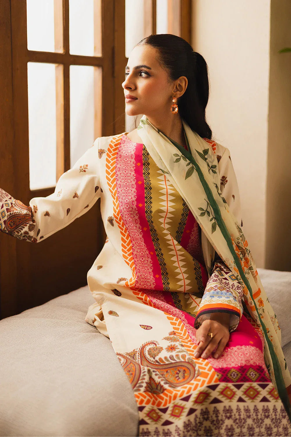 Maryum N Maria | Ceil 25 | CYRA - Rang-e-Khaas