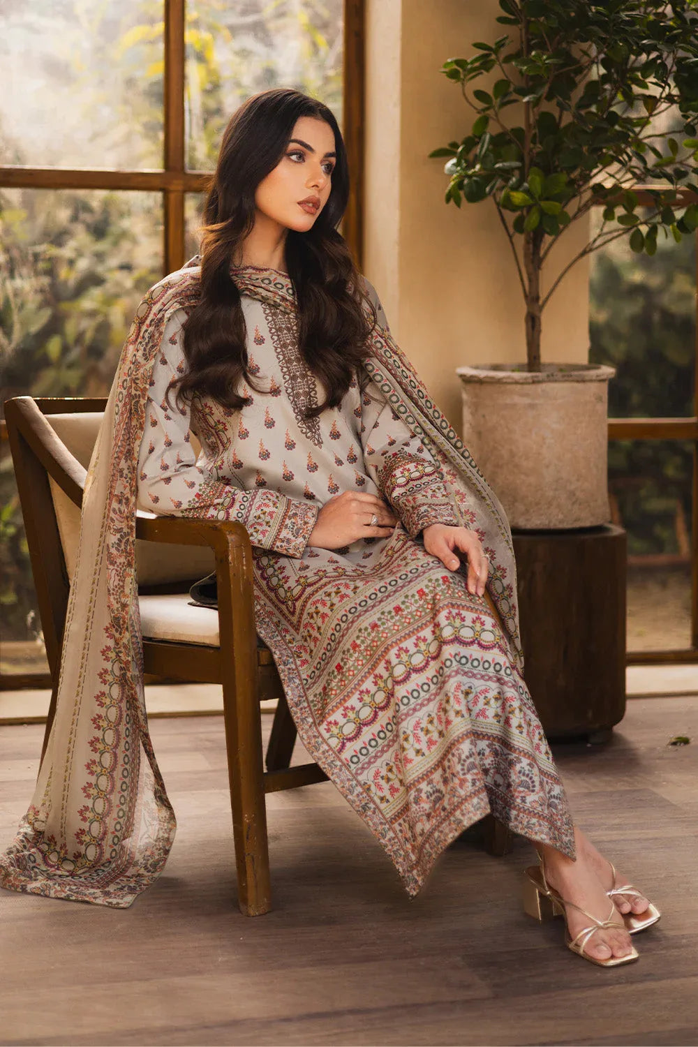 Maryum N Maria | Ceil 25 |  DIBA - Rang-e-Khaas
