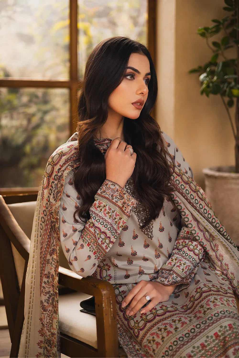 Maryum N Maria | Ceil 25 |  DIBA - Rang-e-Khaas