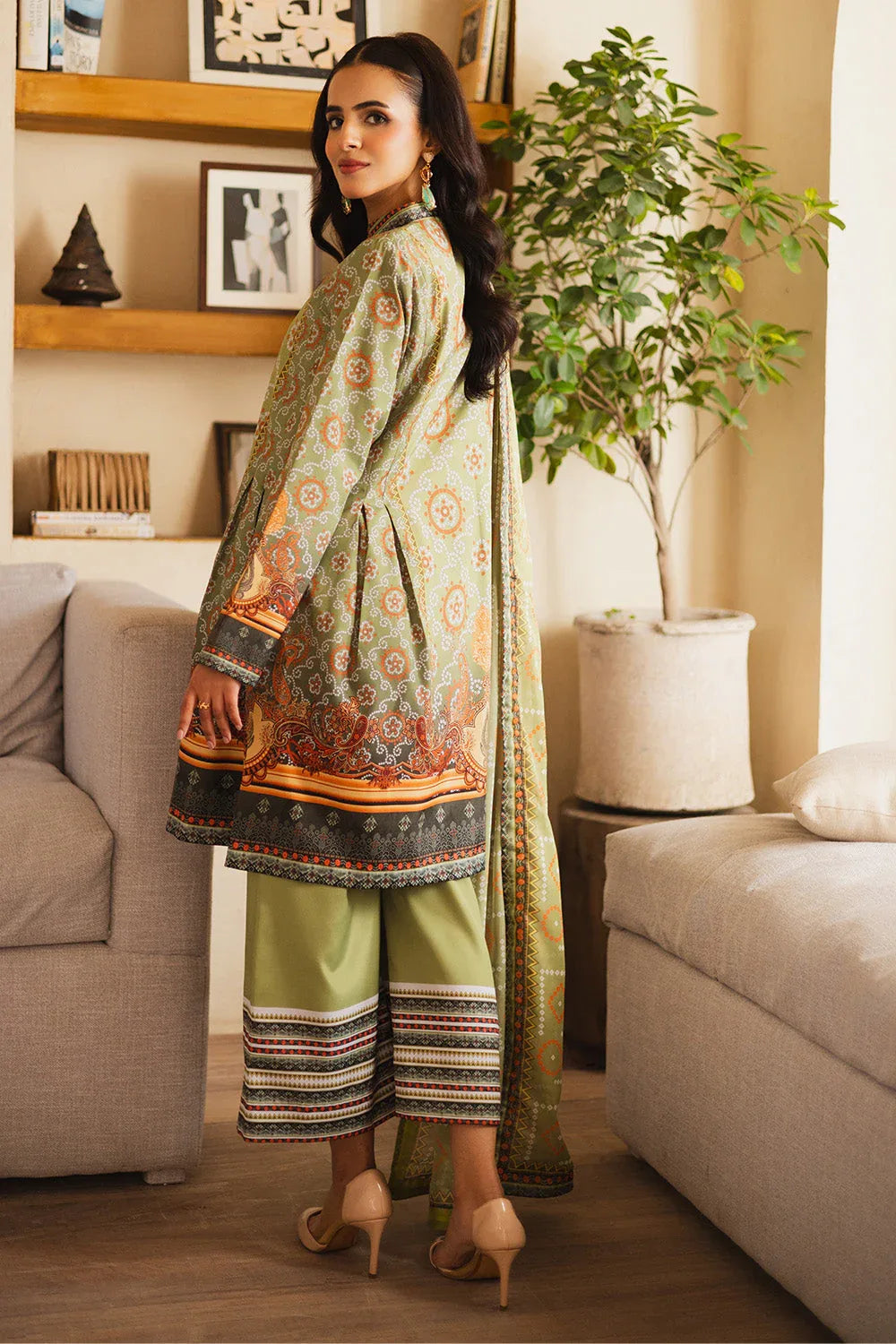 Maryum N Maria | Ceil 25 |  AYTAN - Rang-e-Khaas
