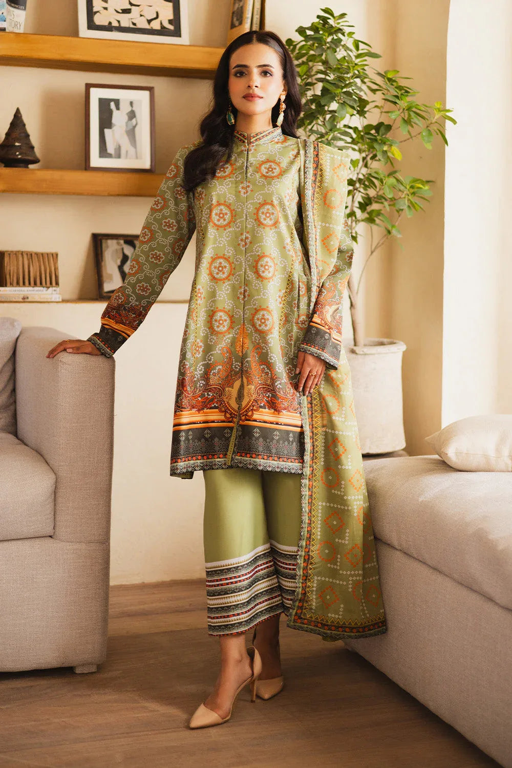 Maryum N Maria | Ceil 25 |  AYTAN - Rang-e-Khaas