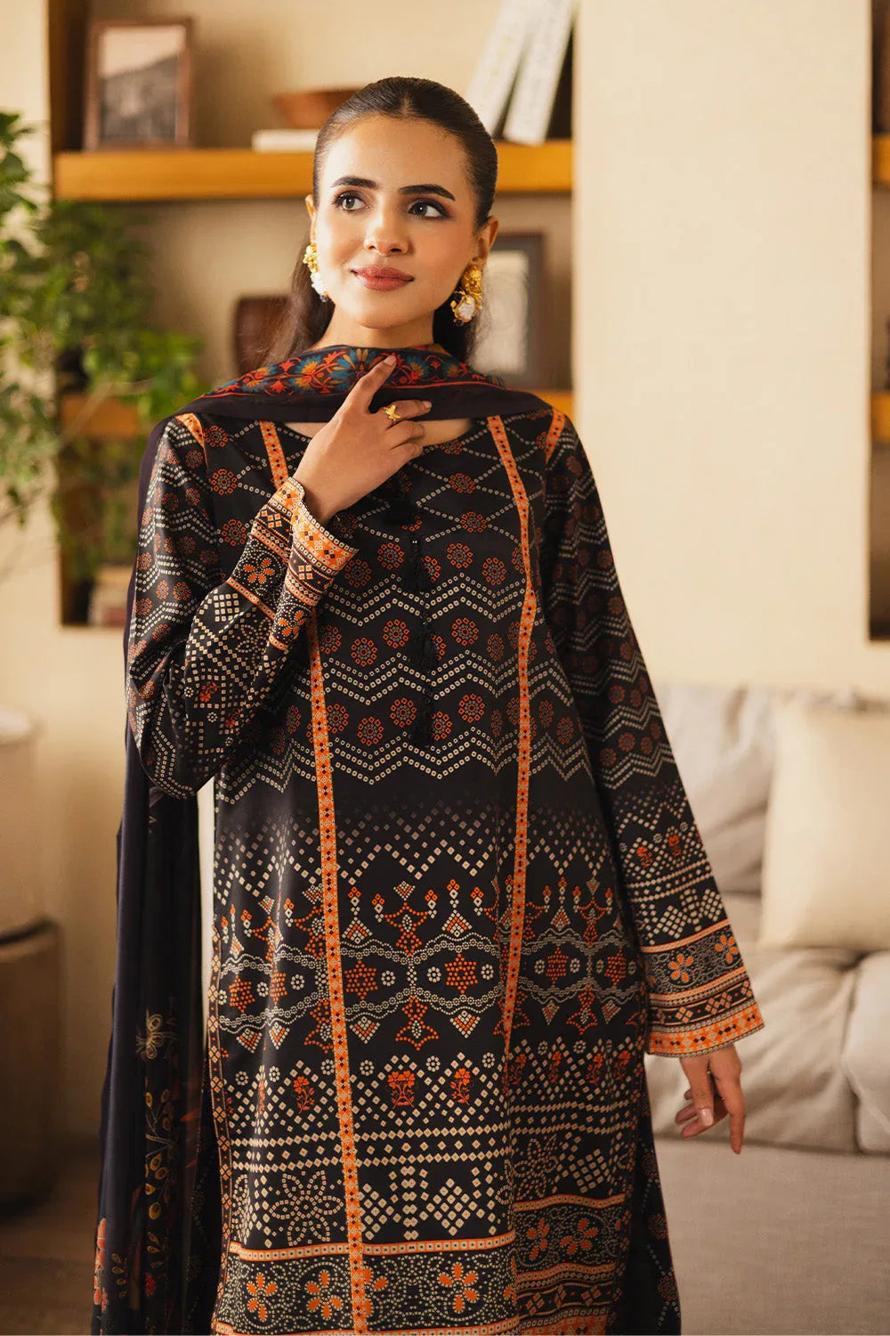 Maryum N Maria | Ceil 25 | ARMANI - Rang-e-Khaas