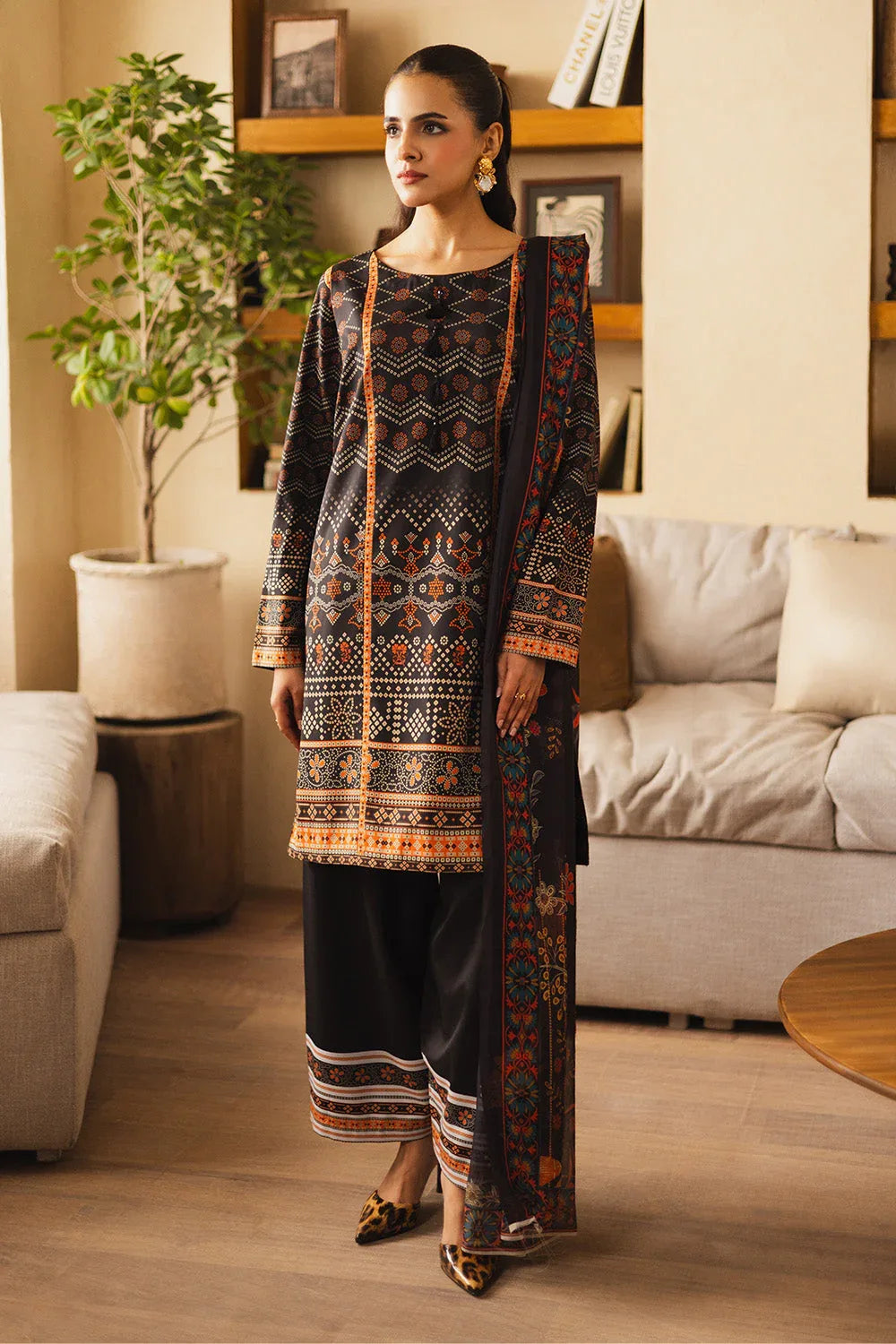 Maryum N Maria | Ceil 25 | ARMANI - Rang-e-Khaas
