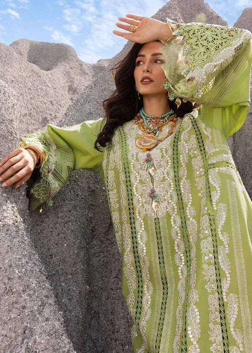 Saira Shakira | Luxury Lawn 25 | NADINE-B - Rang-e-Khaas