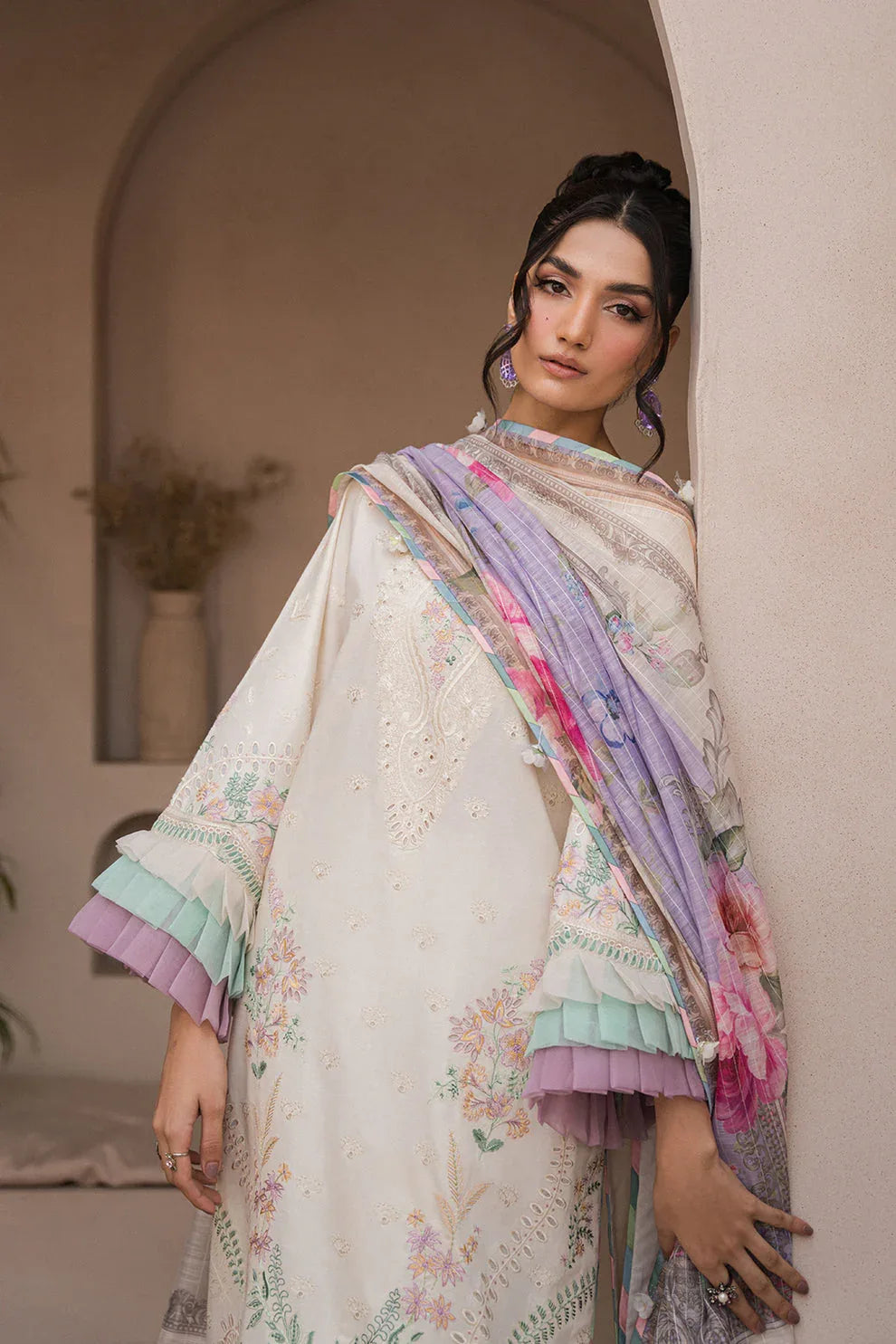 Neeshay | Symphony Luxury Lawn 24 | Opus - Rang-e-Khaas