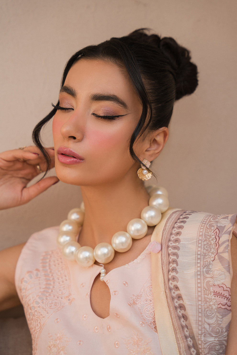 Neeshay | Symphony Luxury Lawn 24 | Whispers