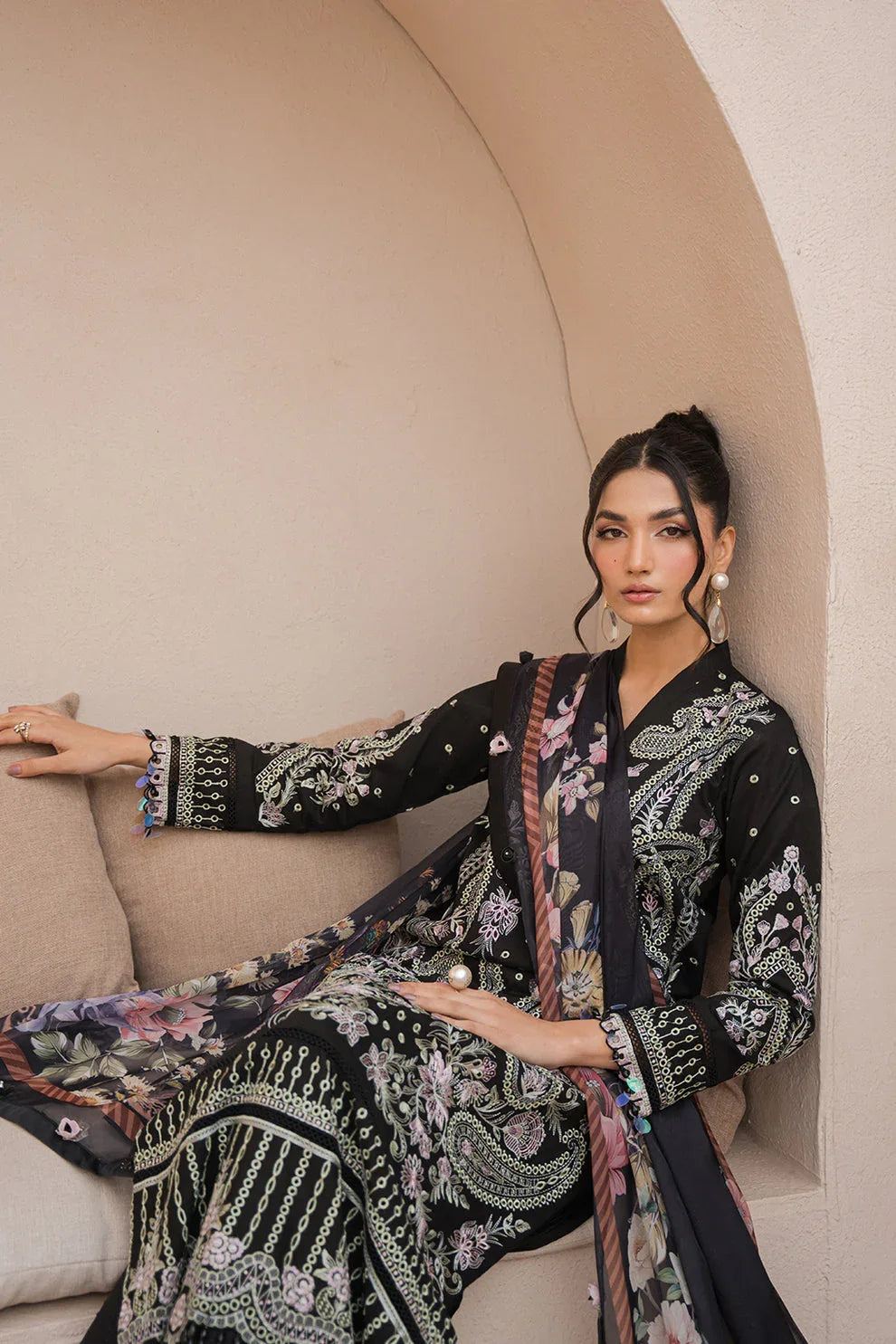 Neeshay | Symphony Luxury Lawn 24 | Celestial - Rang-e-Khaas