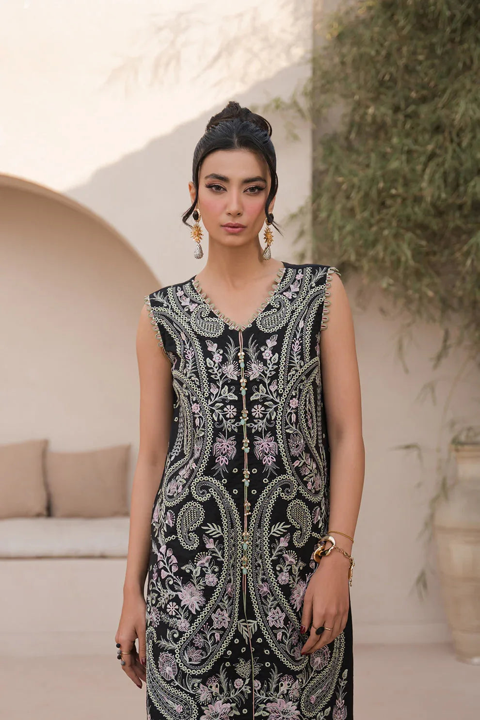 Neeshay | Symphony Luxury Lawn 24 | Celestial - Rang-e-Khaas