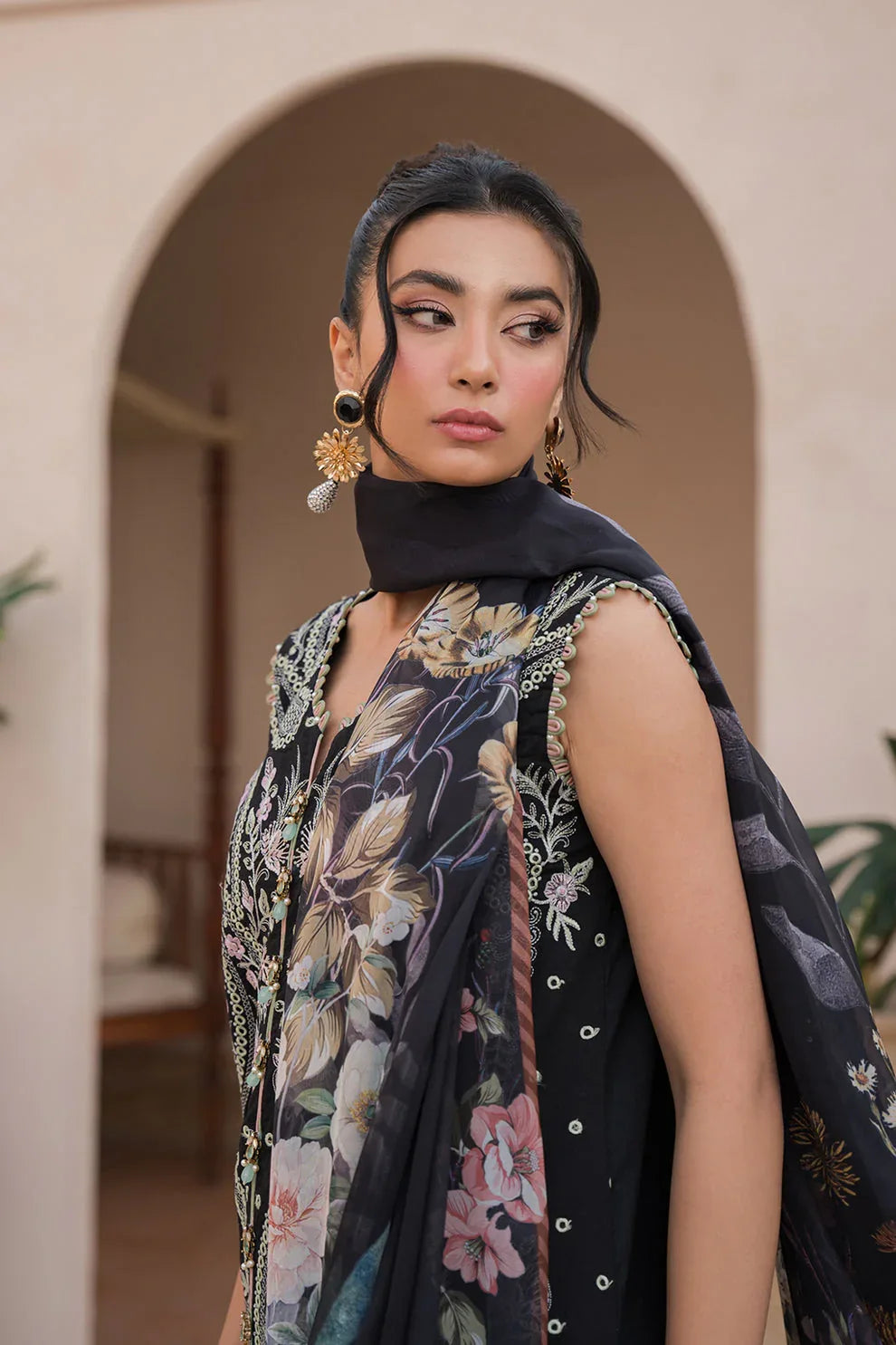 Neeshay | Symphony Luxury Lawn 24 | Celestial - Rang-e-Khaas