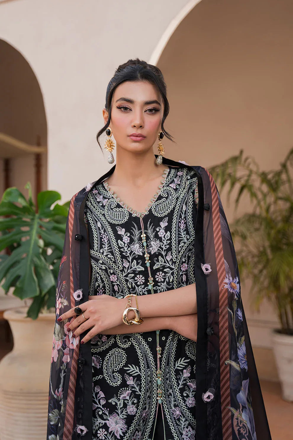 Neeshay | Symphony Luxury Lawn 24 | Celestial - Rang-e-Khaas