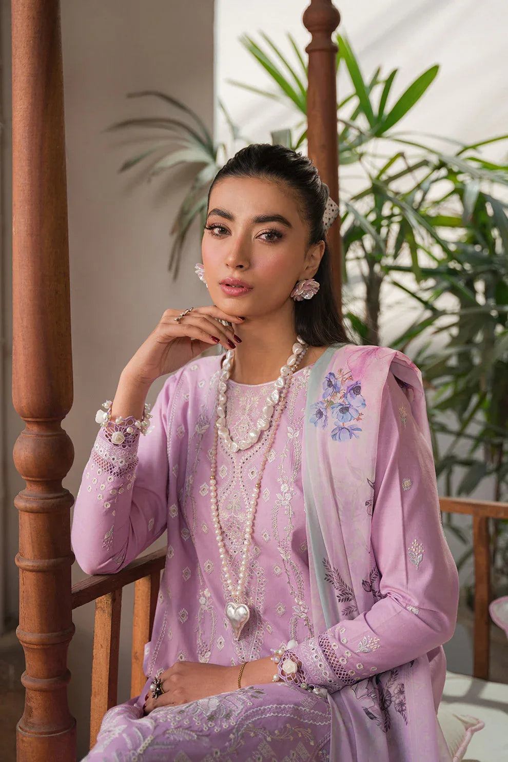 Neeshay | Symphony Luxury Lawn 24 | Serenade - Rang-e-Khaas
