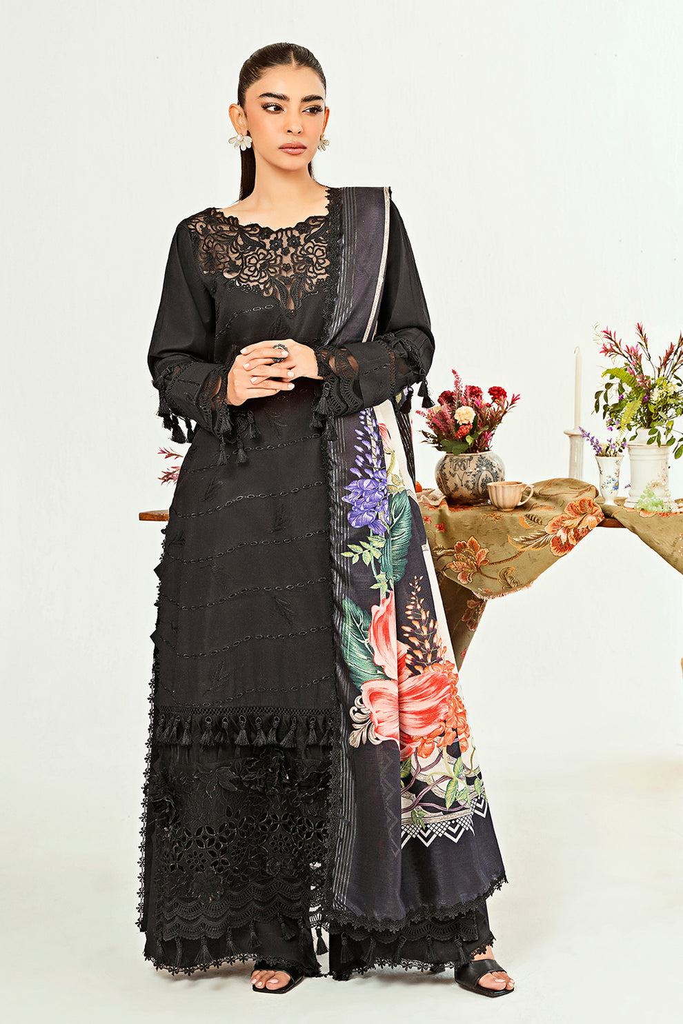 Neeshay | Zoella Lawn Collection | Amara